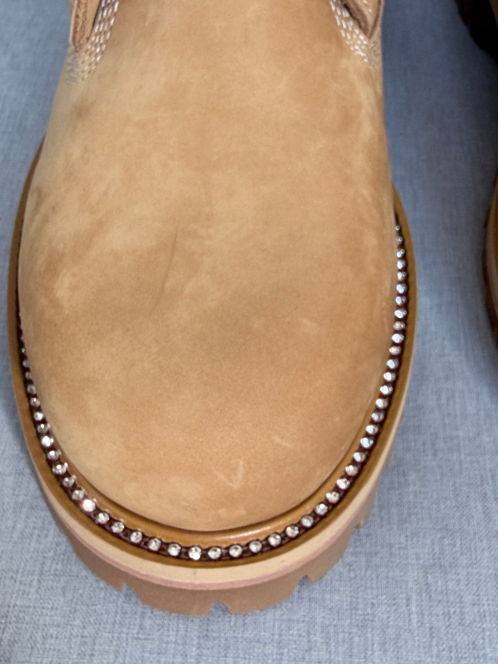 Jimmy Choo x Timberland 6-Inch Premium Crystal Collar Boots – Wheat – UK 7 / EU 40 – Brand New in Box