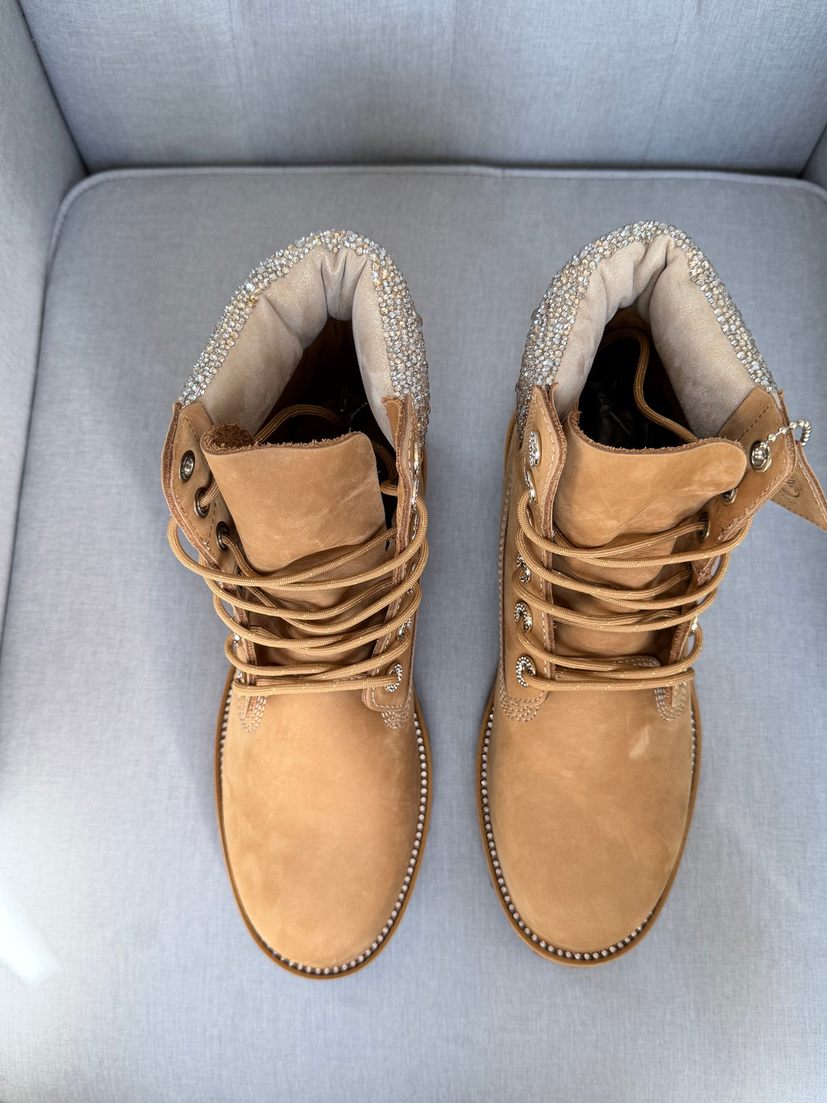 Jimmy Choo x Timberland 6-Inch Premium Crystal Collar Boots – Wheat – UK 7 / EU 40 – Brand New in Box