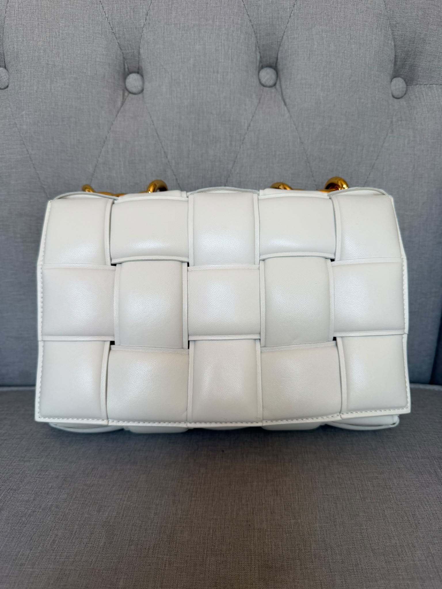 Bottega Veneta The Chain Cassette Crossbody Bag – White