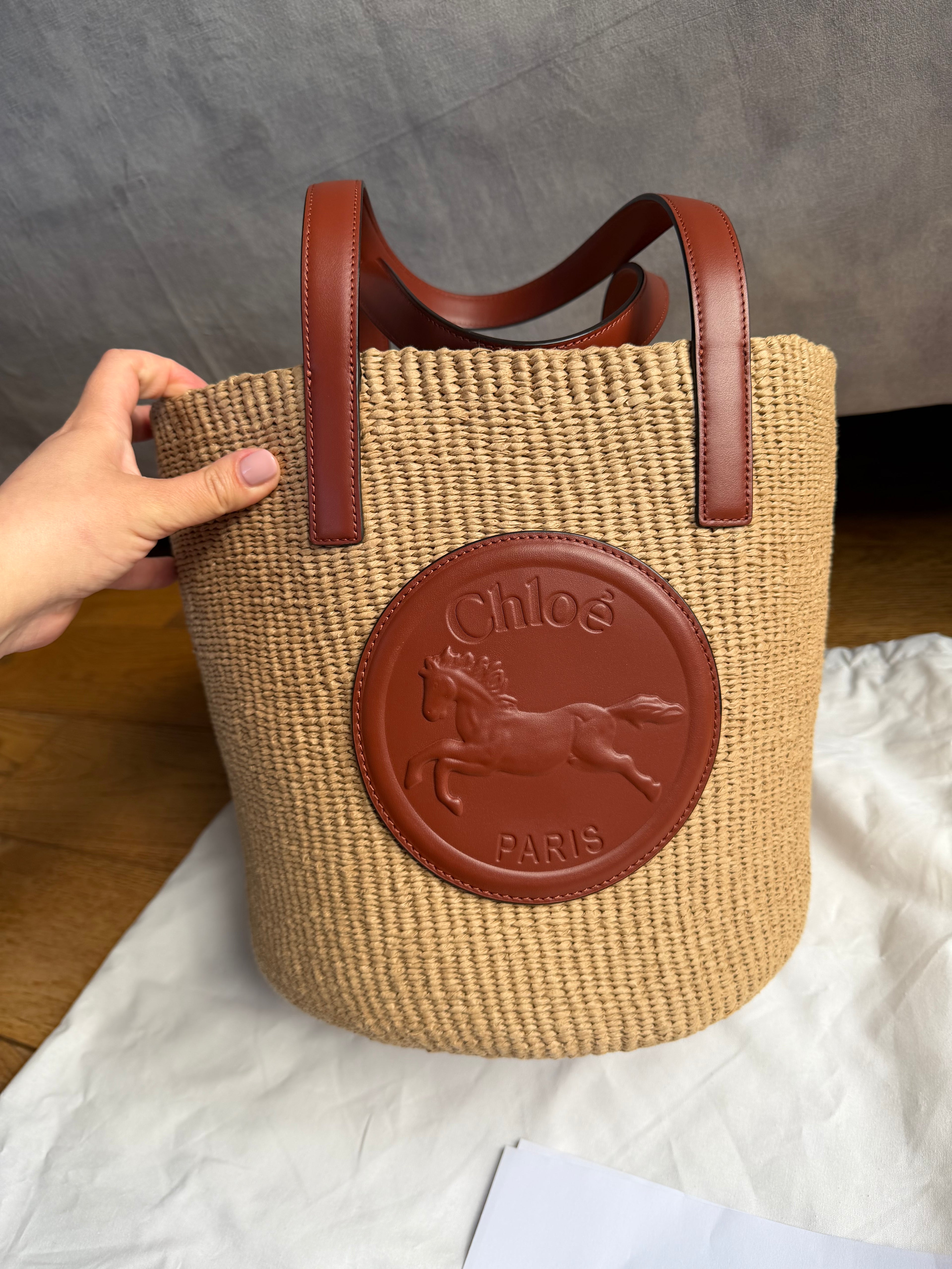 Chloe horse medal large basket bag in sepia brown