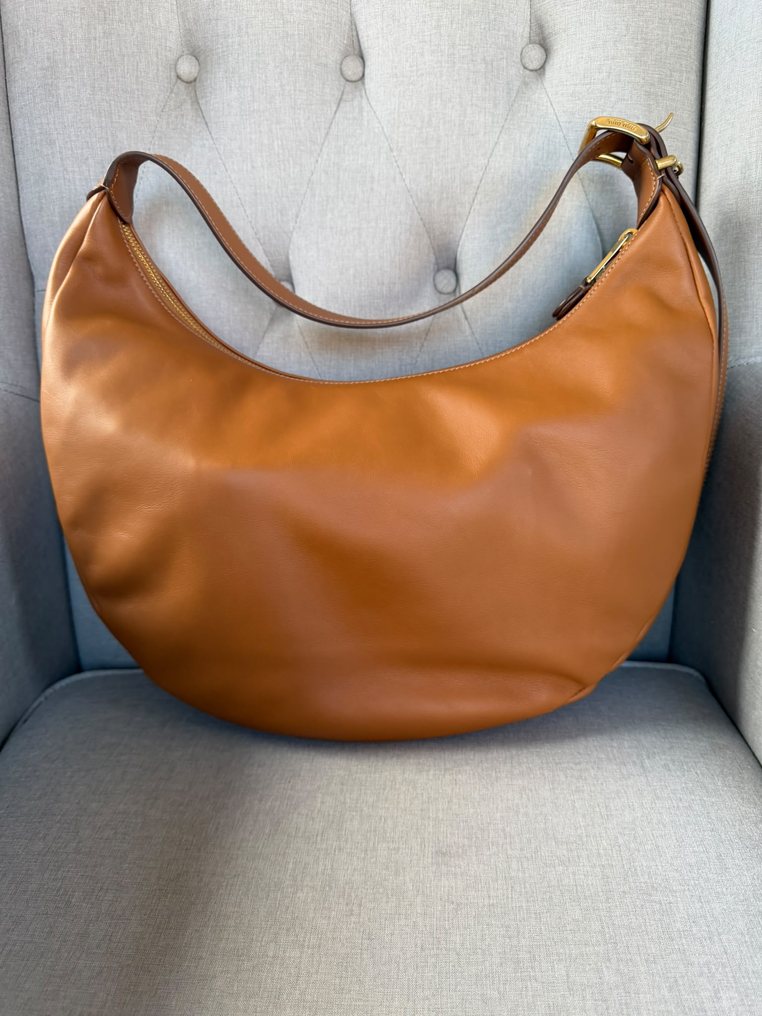 Miu Miu
Logo Plaque Shoulder Bag