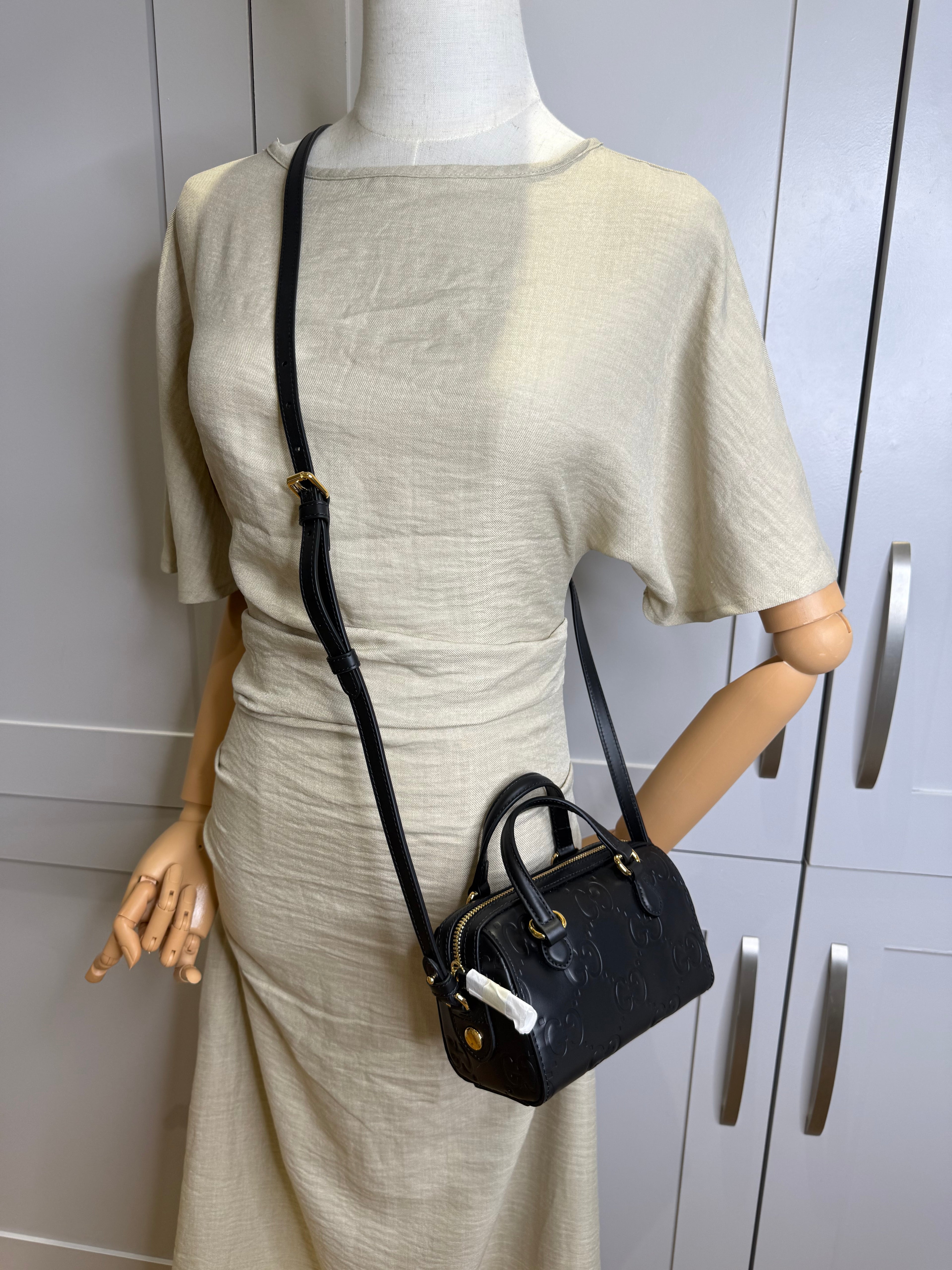 New Gucci GG Leather Crossbody Bag Black & Gold Hdw