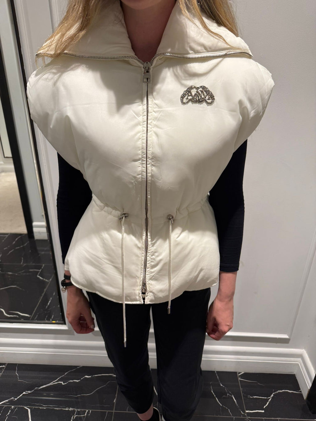 New Alexander McQueen Padded Gilet In White With Crystallised AM Logo