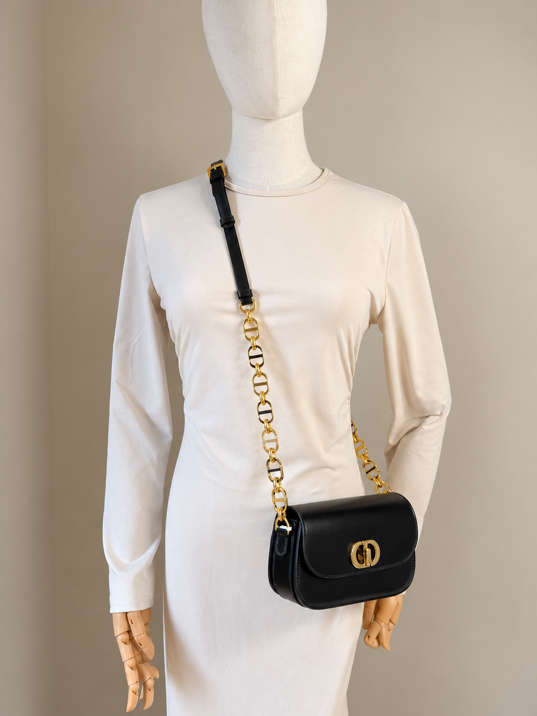 Christian Dior Small 30 Montaigne Avenue Bag – Black – Brand New with Tags