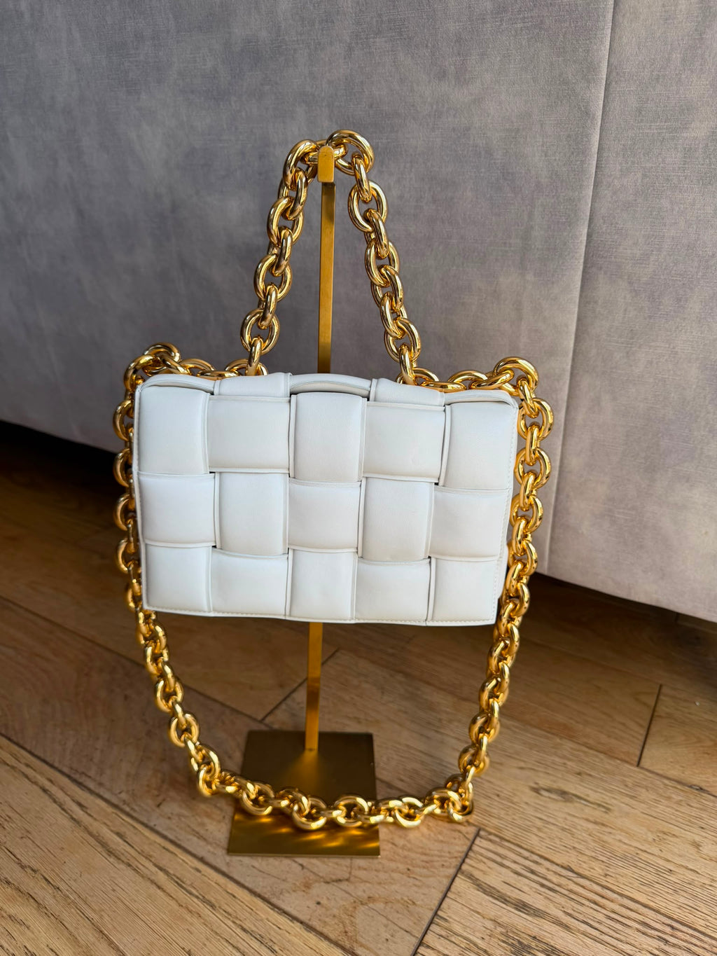 Bottega Veneta The Chain Cassette Crossbody Bag – White