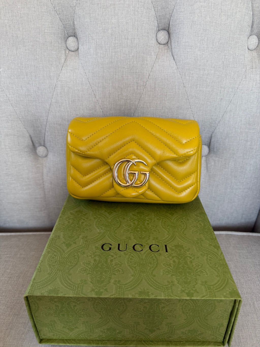 Brand new Gucci super mini Marmont bag in yellow