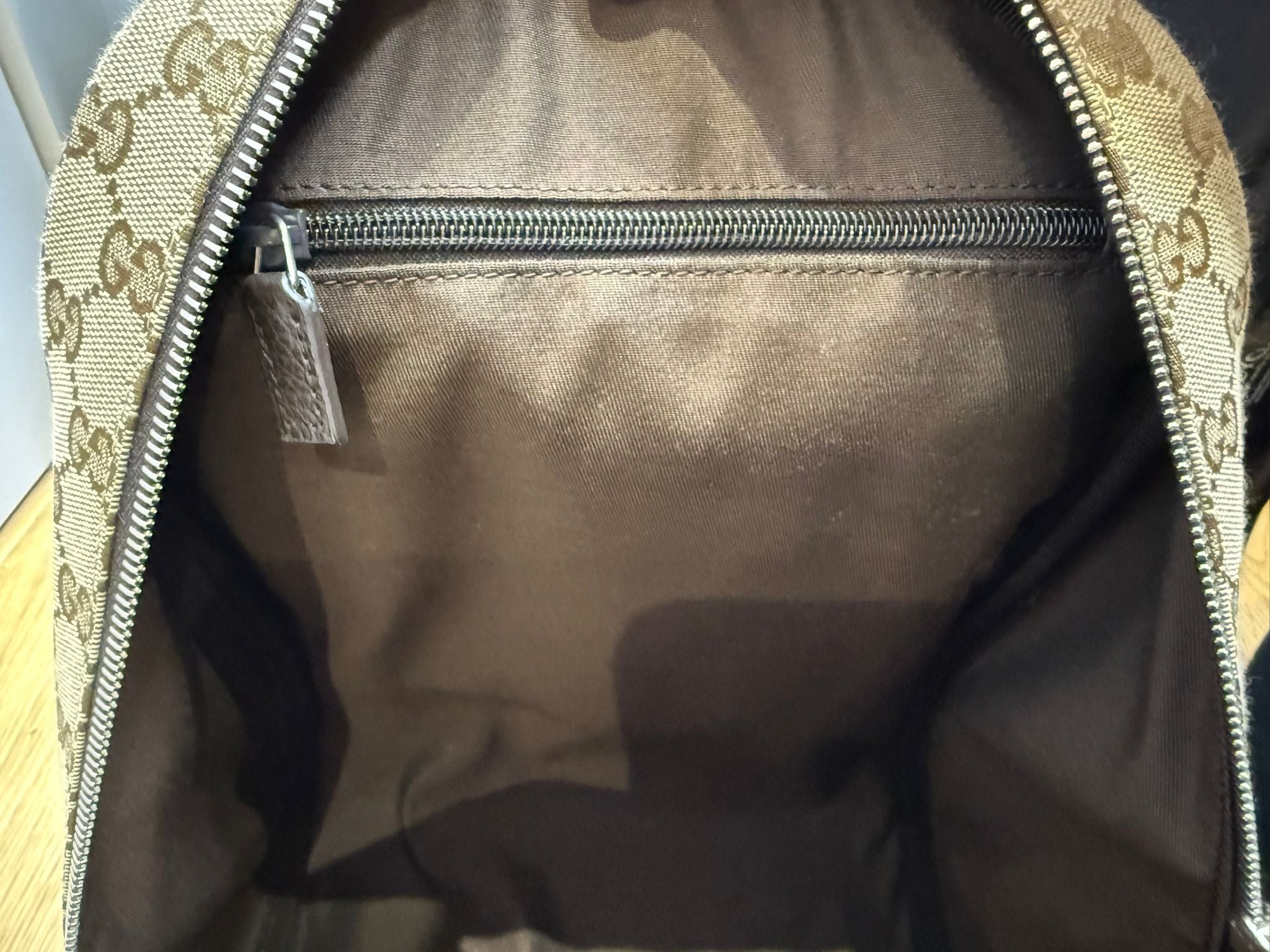 Gucci GG Supreme Canvas Zipped Backpack Discontinued Style | Authentic Designer Backpack