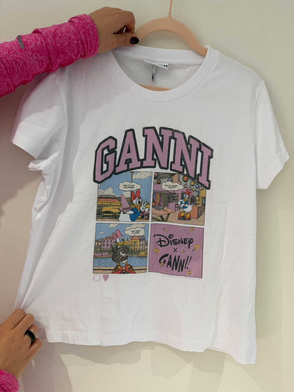 Ganni Disney Daisy Duck baby fit t-shirt -XL -New with tags