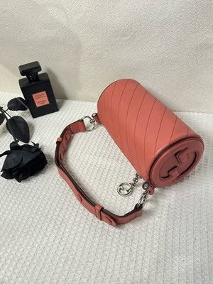 Gucci Blondie Mini Barrel Shoulder Bag