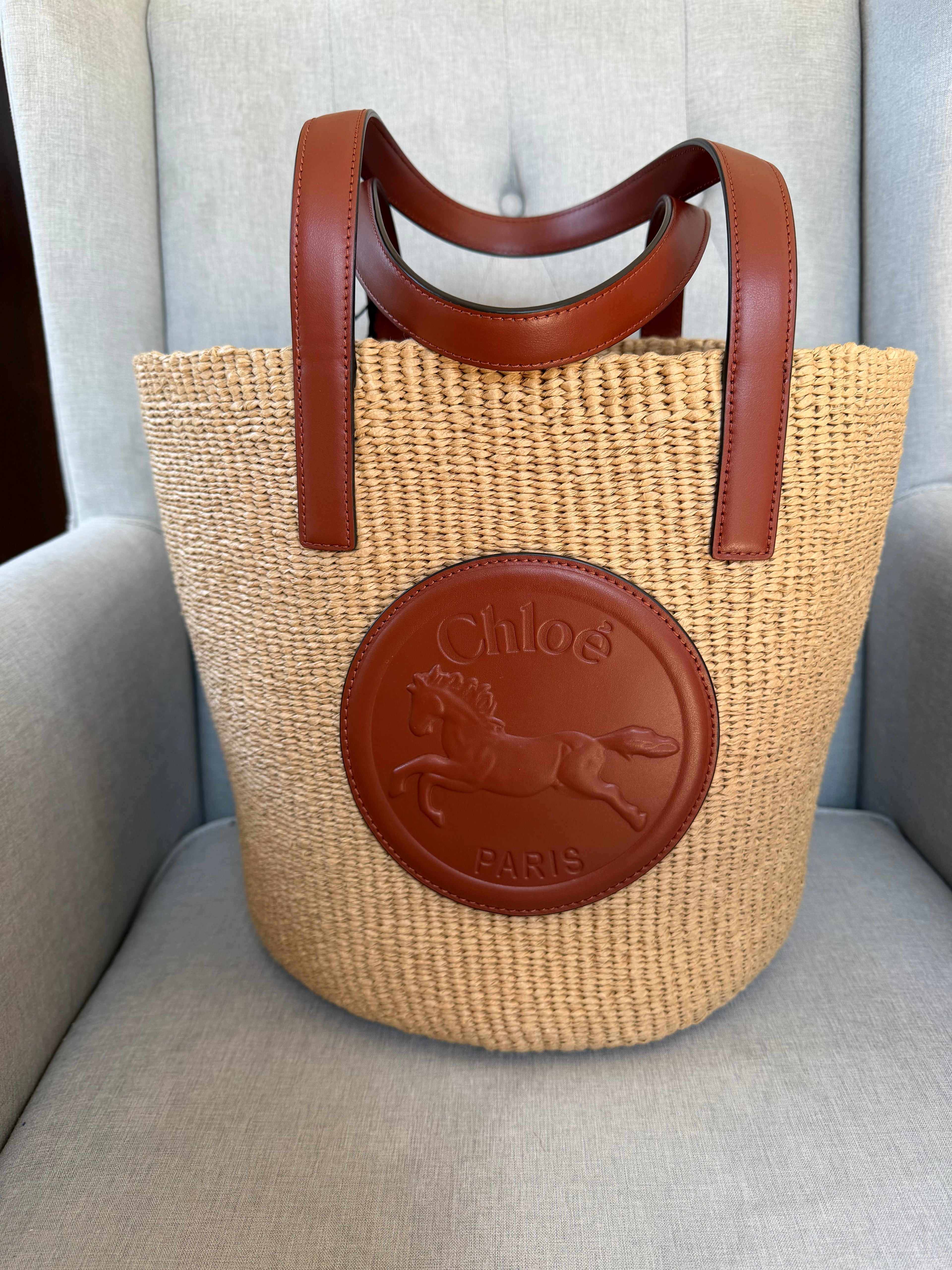 Chloe horse medal large basket bag in sepia brown