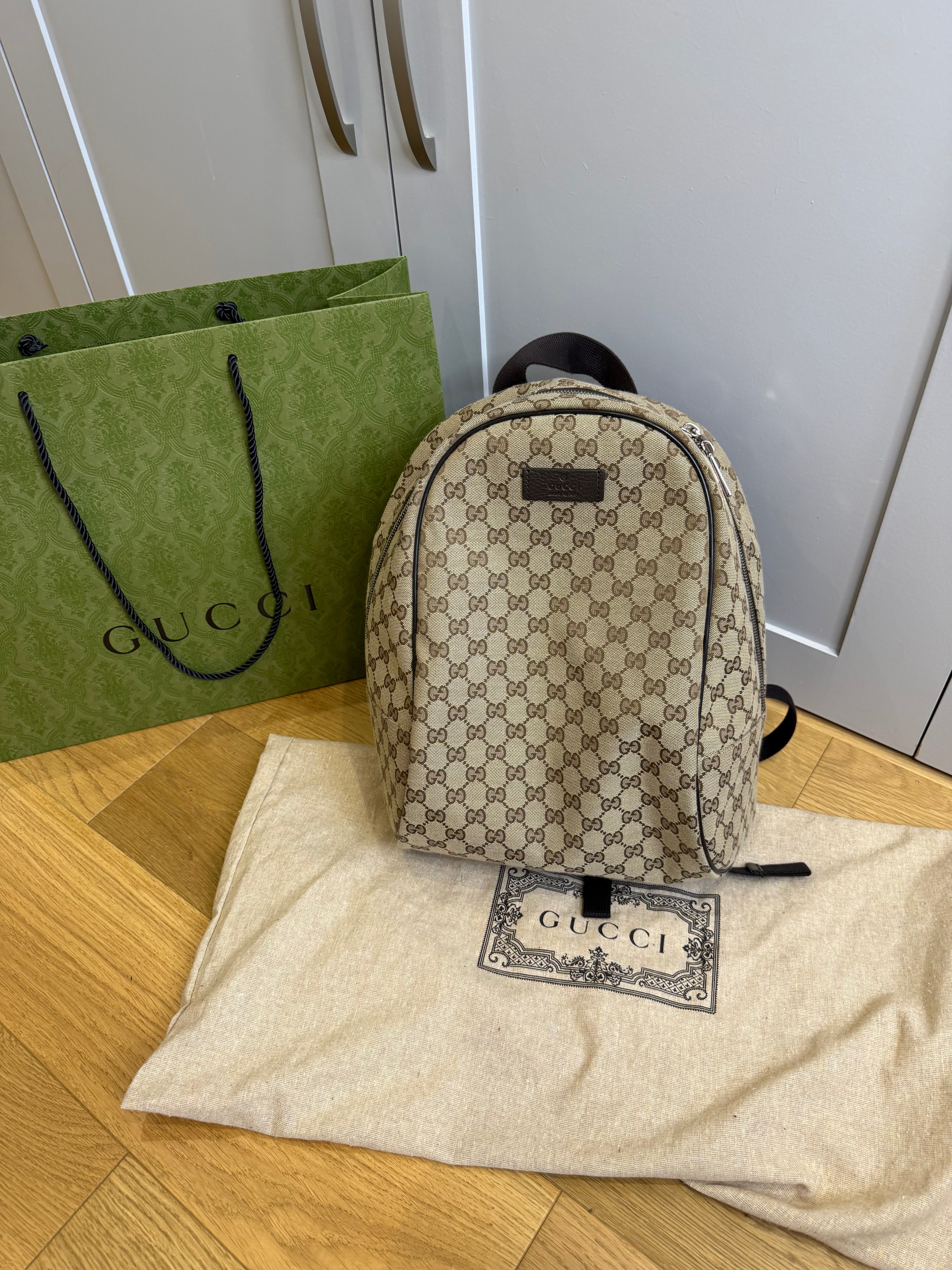 Gucci GG Supreme Canvas Zipped Backpack Discontinued Style | Authentic Designer Backpack