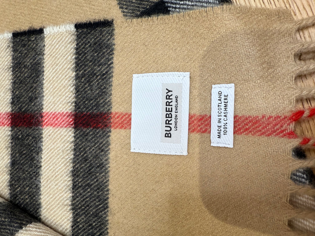New With Tags Burberry Classic Check Cashmere Scarf - Beige