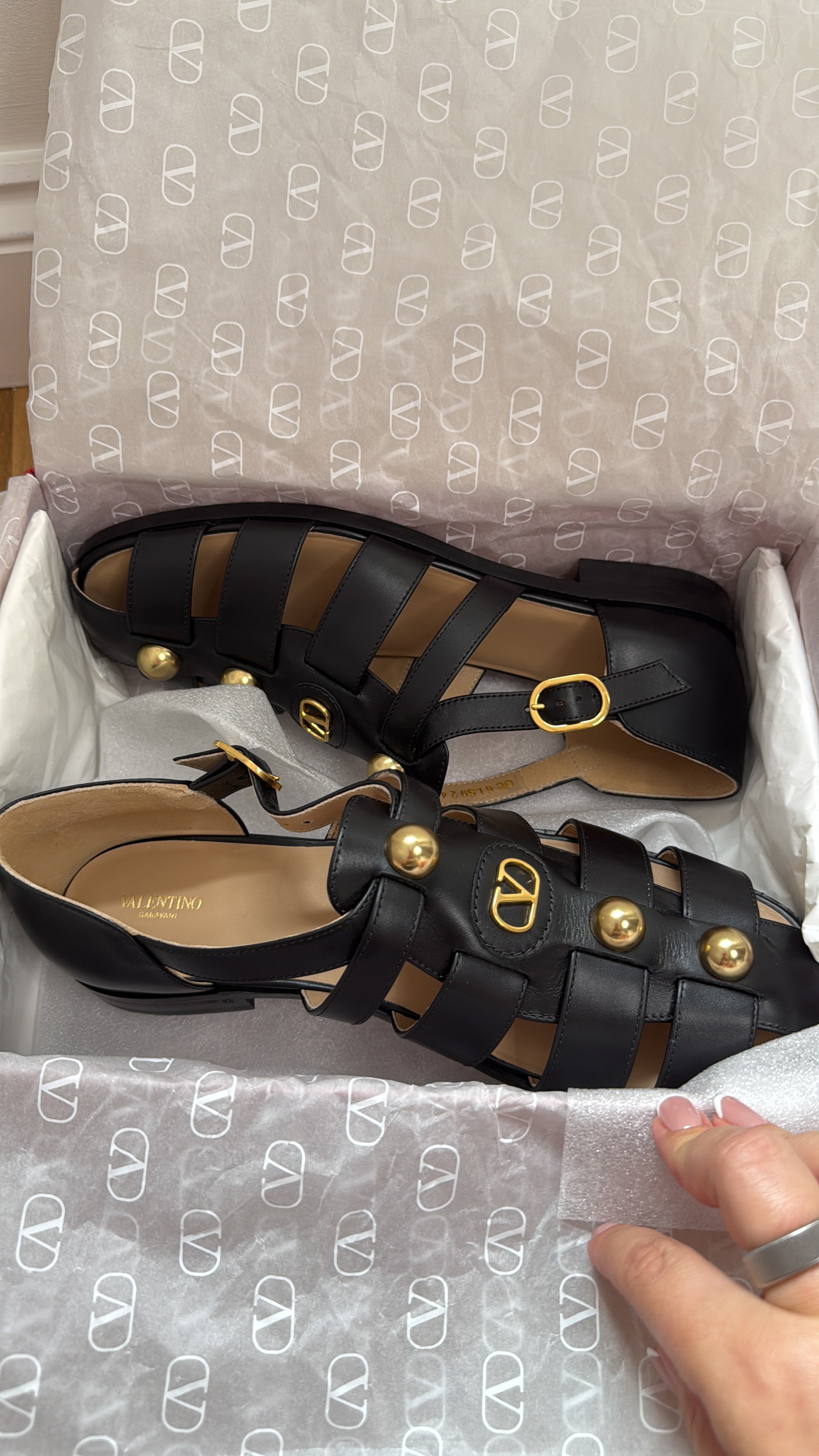 New Valentino Garavani Black Leather Gladiator style sandals