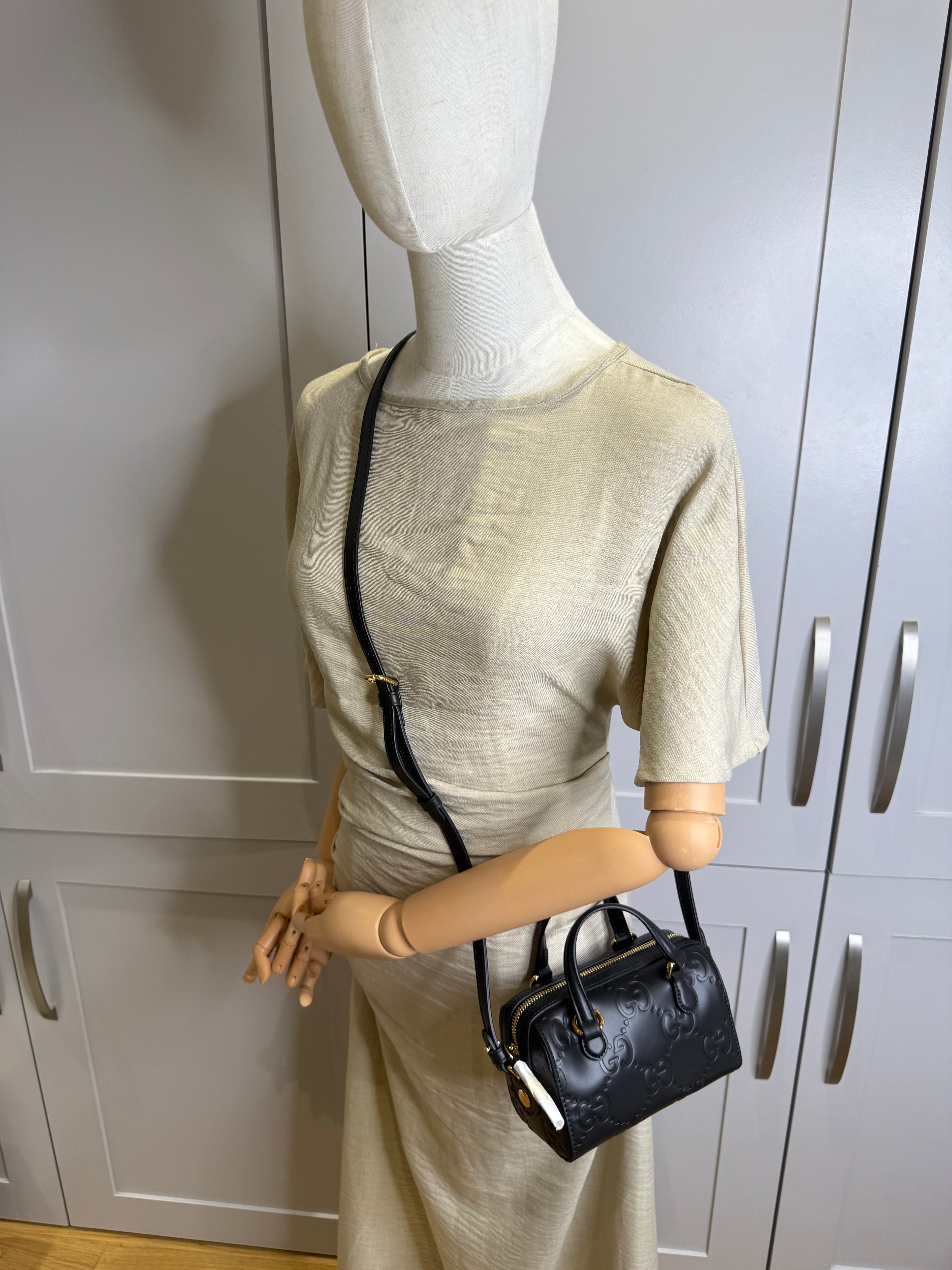 New Gucci GG Leather Crossbody Bag Black & Gold Hdw