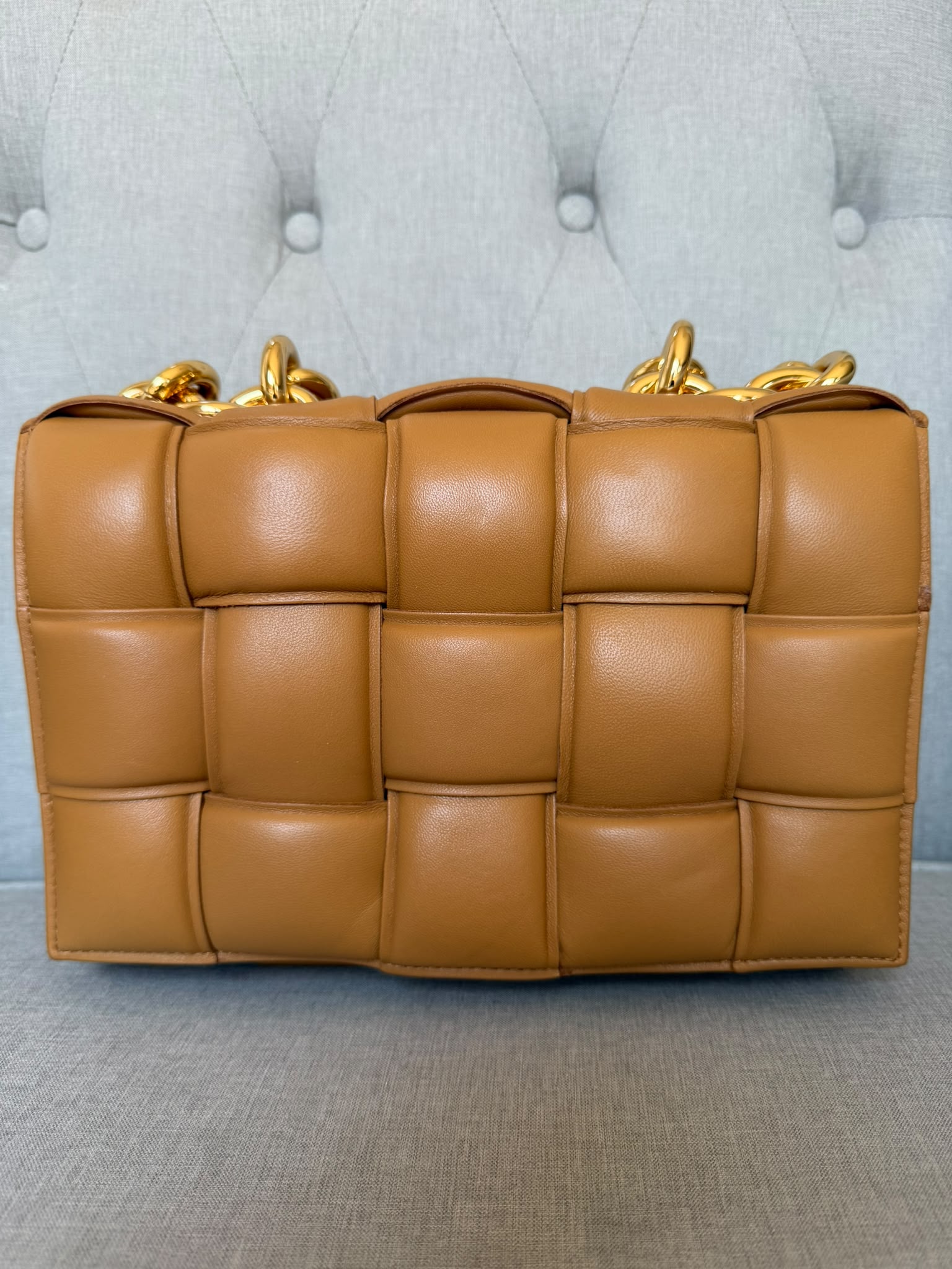 Bottega Veneta The Chain Cassette Crossbody Bag – Camel Brown