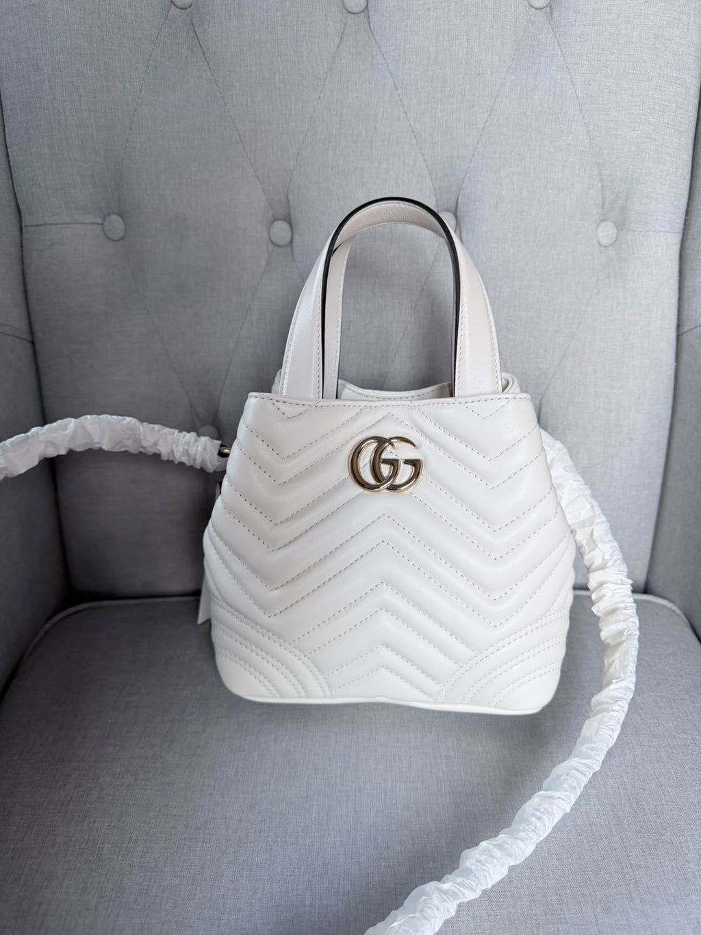 Gucci GG Marmont Small Tote Bag – Ivory – Brand New