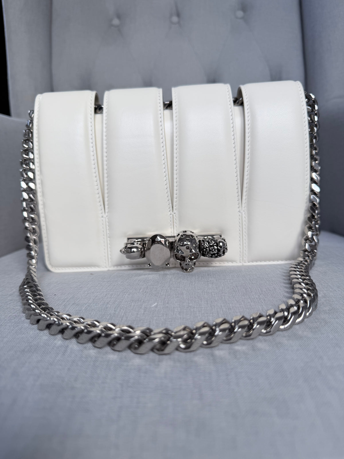 Alexander mcqueen white slit shoulder bag front view 