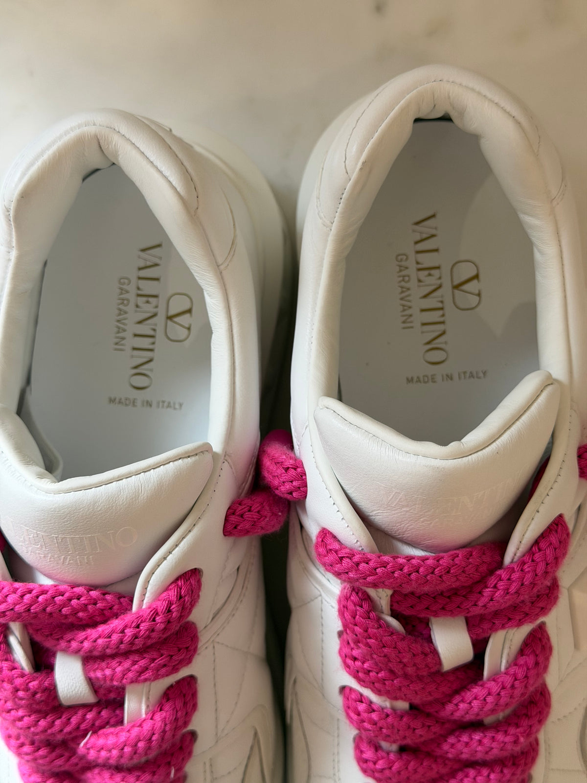 Valentino Garavani White Leather Trainees with Pink Laces - Eu 42