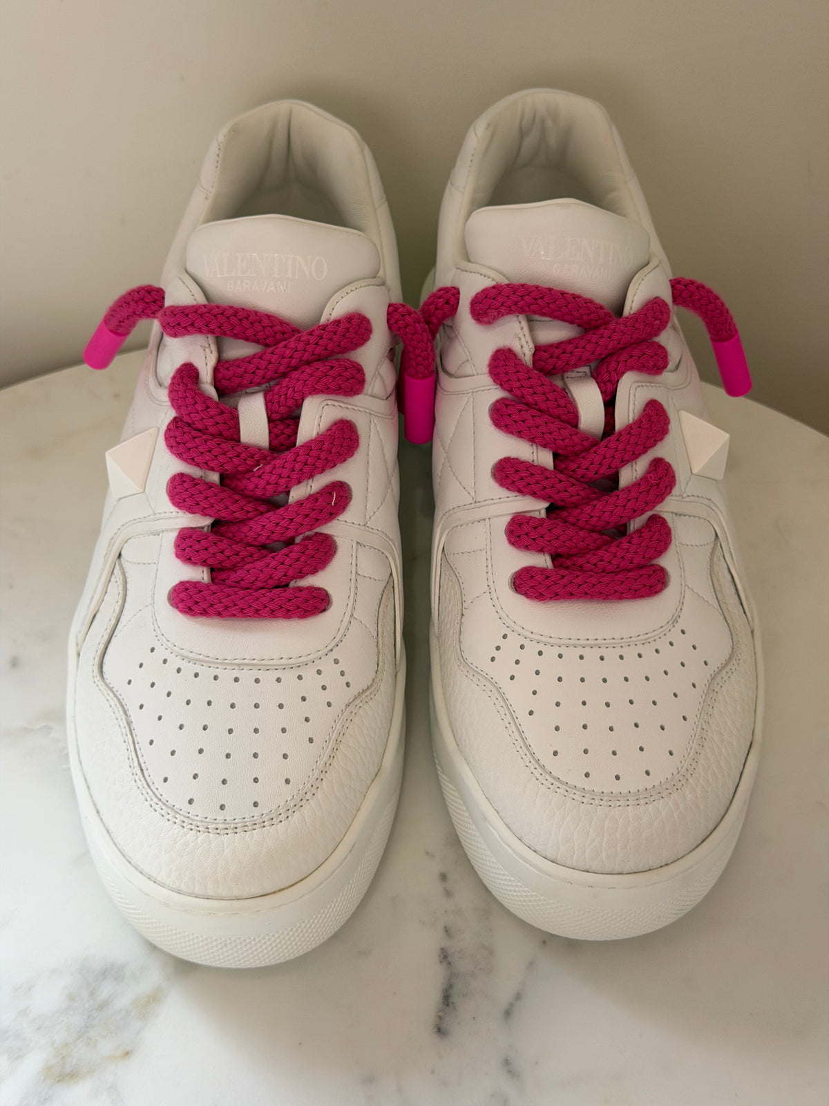 Valentino Garavani White Leather Trainees with Pink Laces - Eu 42