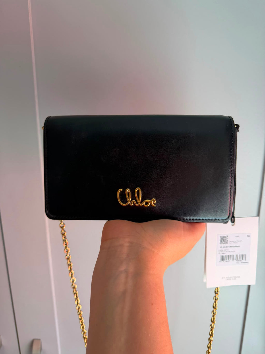 Chloé Iconic Leather Wallet-on-Chain