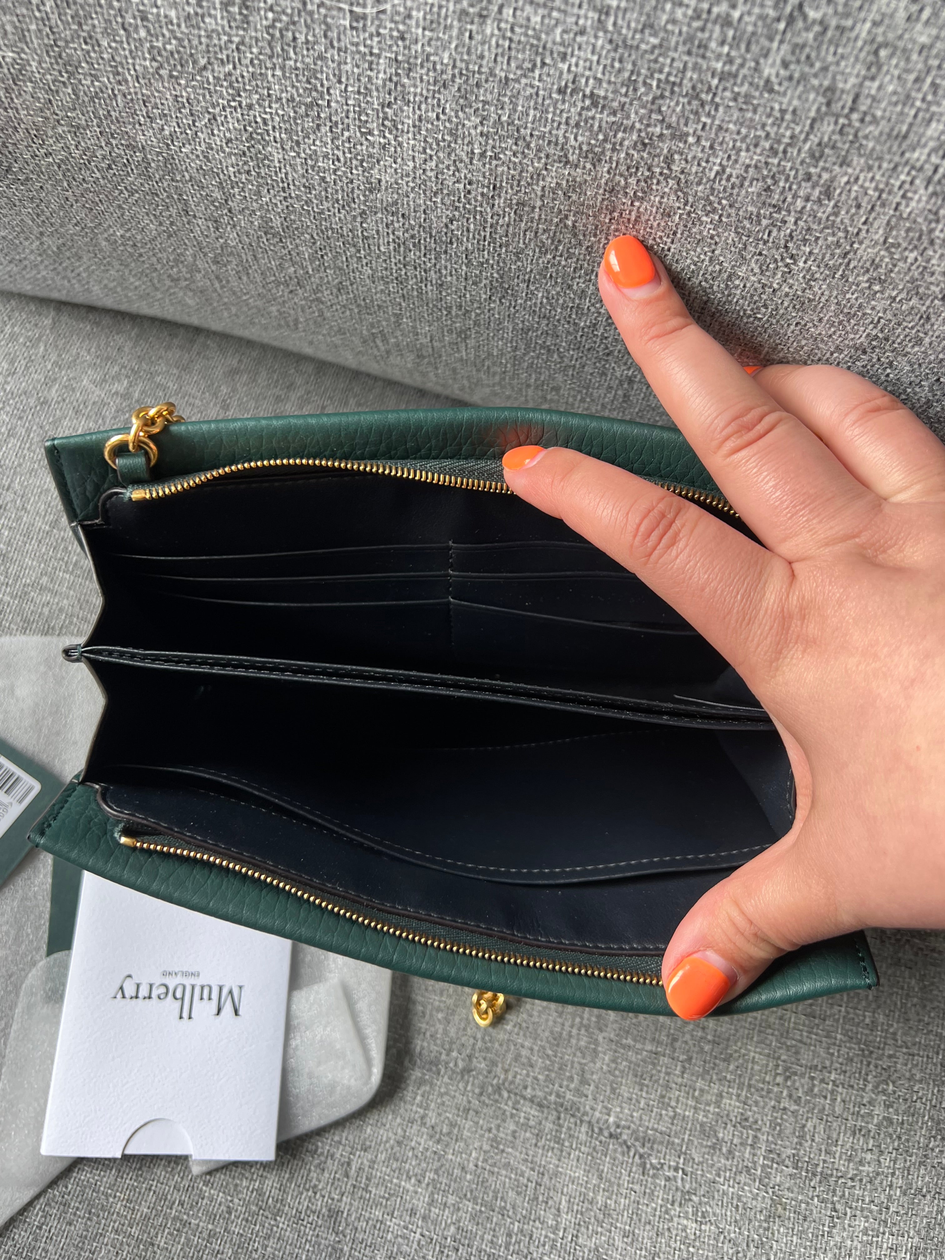 New Mulberry Iris Wallet On Chain Bag In Mulberry Green with Matching Zip Pull
