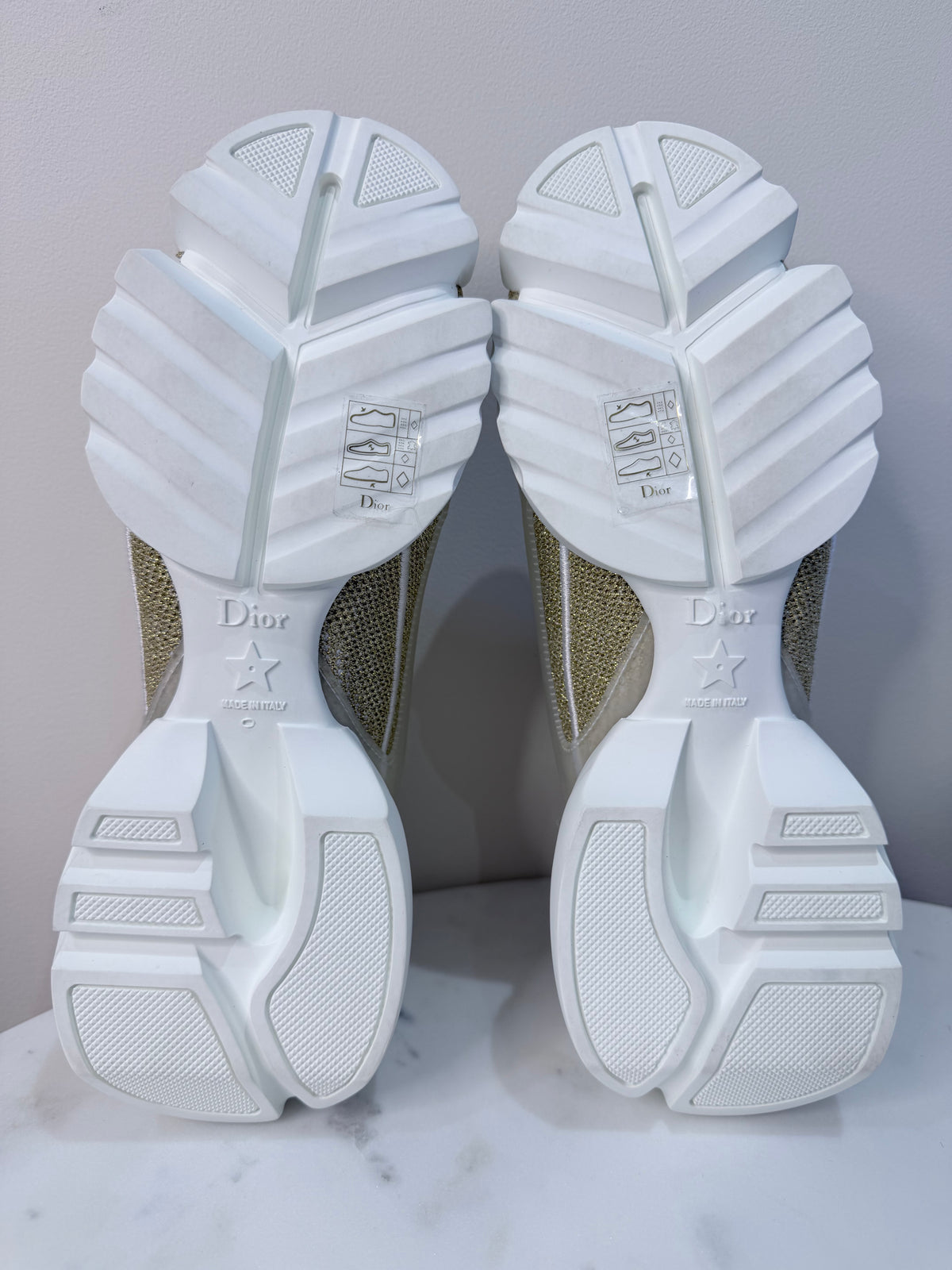 Dior D-Connect Trainers – Gold & White – EU 37 – Brand New in Box