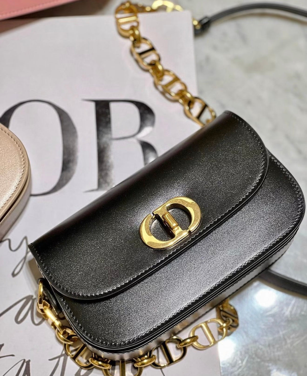 A Christian Dior Small 30 Montaigne Avenue Bag – Black 