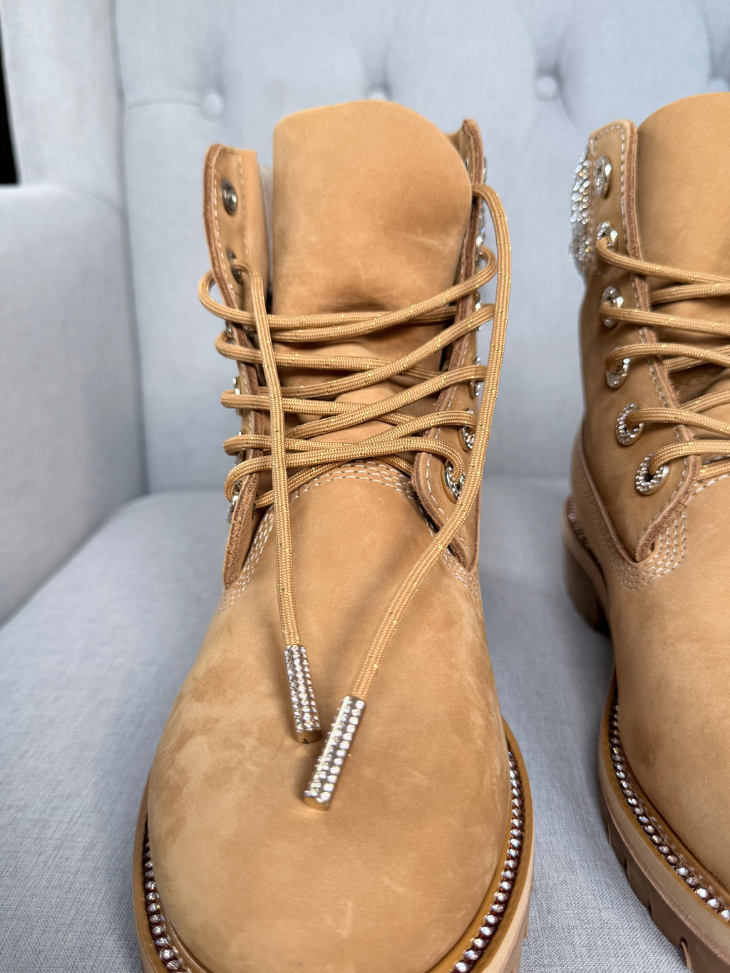 Jimmy Choo x Timberland 6-Inch Premium Crystal Collar Boots – Wheat – UK 7 / EU 40 – Brand New in Box