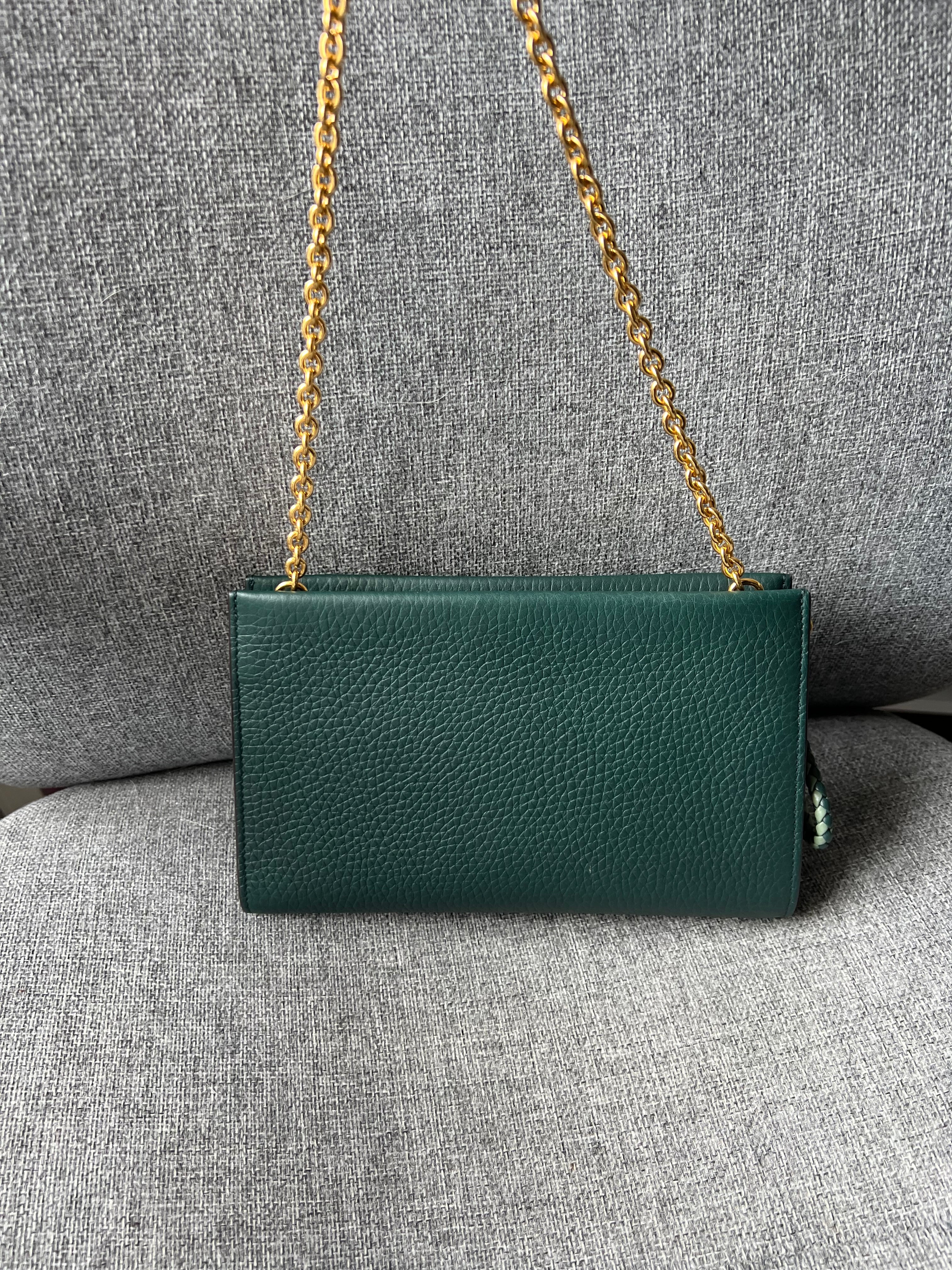 New Mulberry Iris Wallet On Chain Bag In Mulberry Green with Matching Zip Pull