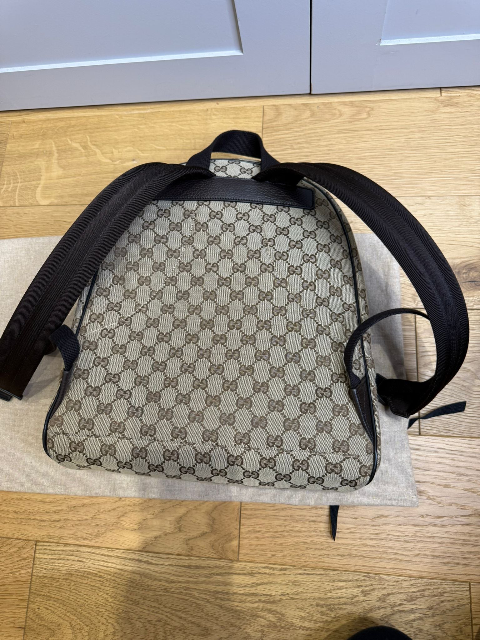 Gucci GG Supreme Canvas Zipped Backpack Discontinued Style | Authentic Designer Backpack