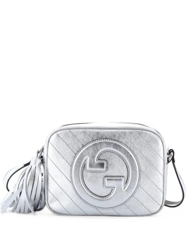     Silver Gucci Blondie camera bag with large interlocking G logo on the front.
