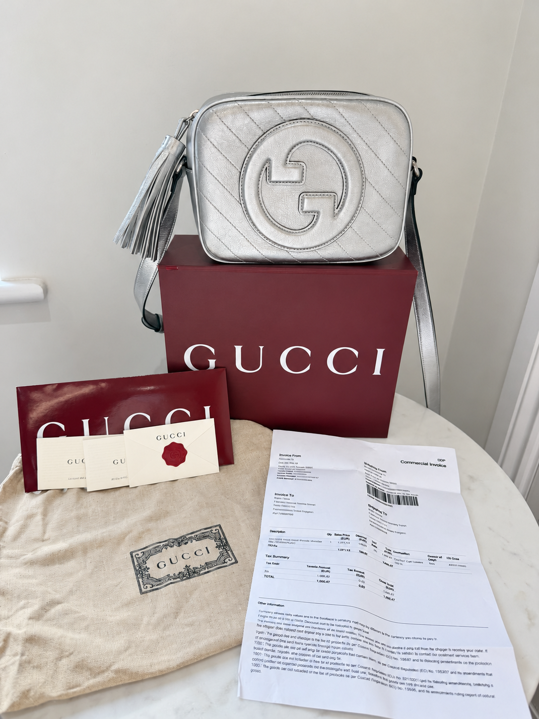     Silver Gucci Blondie camerabag with original burgundy box, dust bag and paperwork 