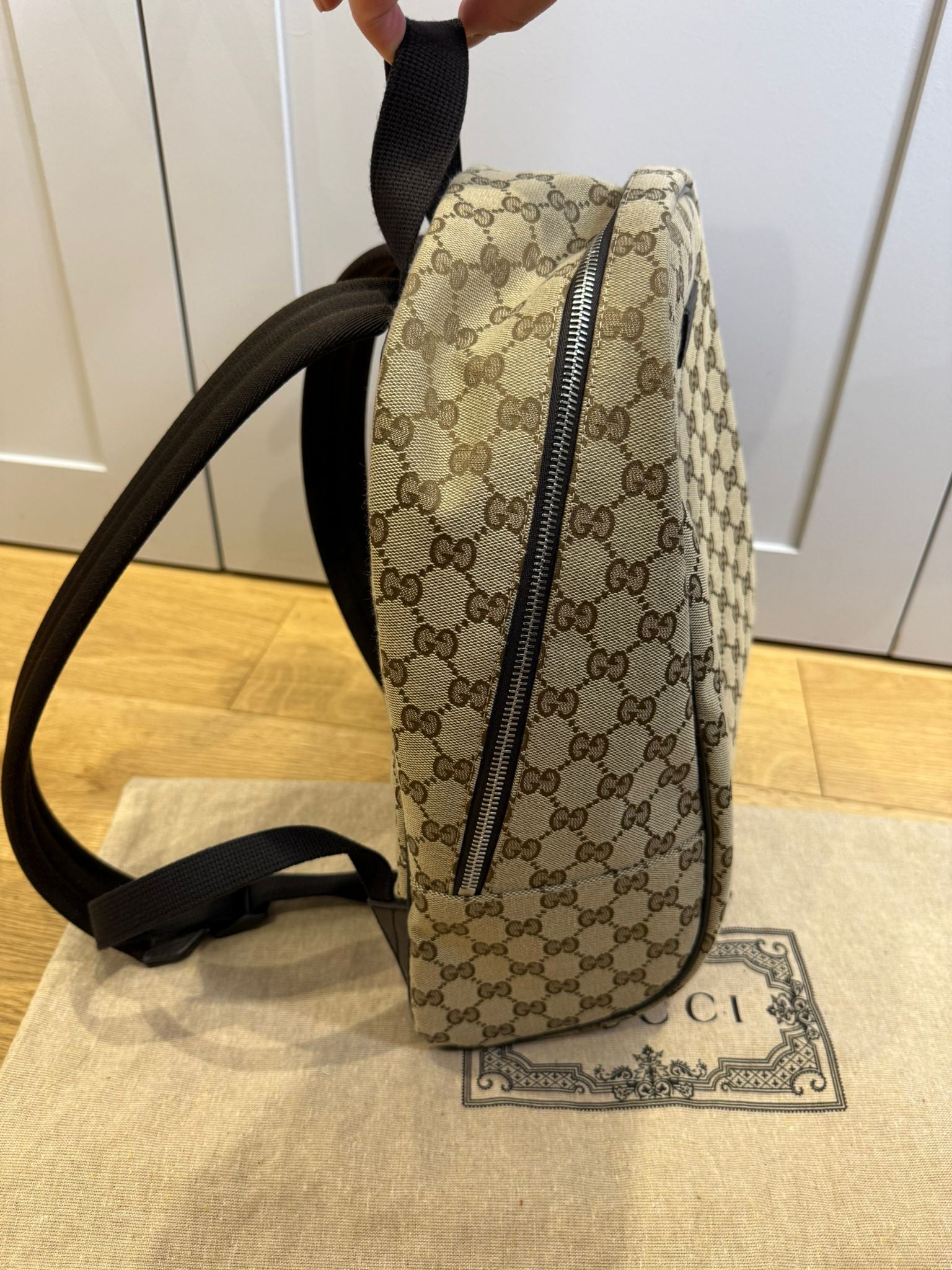 Gucci GG Supreme Canvas Zipped Backpack Designer Backpack  side view