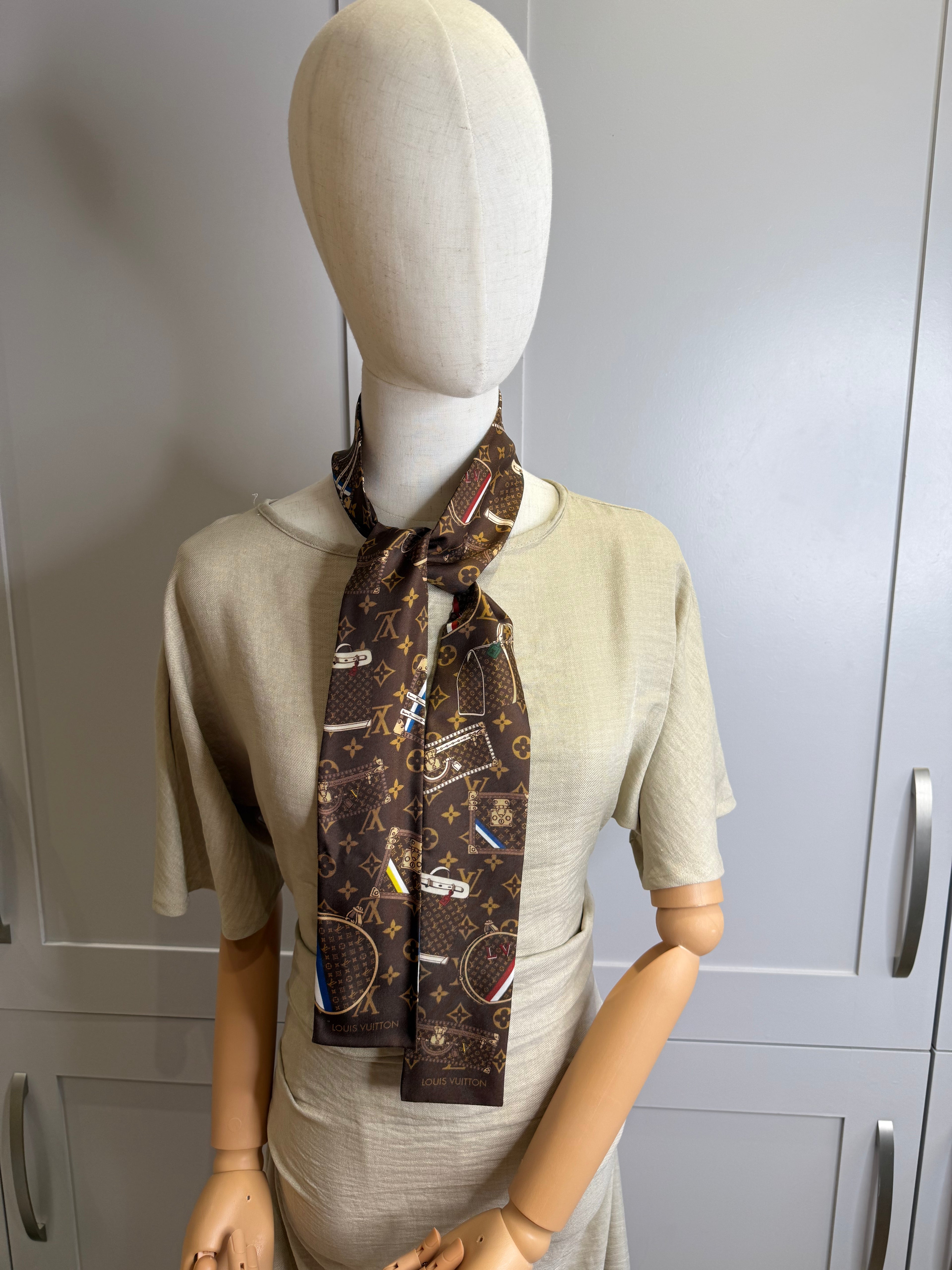 Louis Vuitton Trunks Bandeau Twilly - Brown