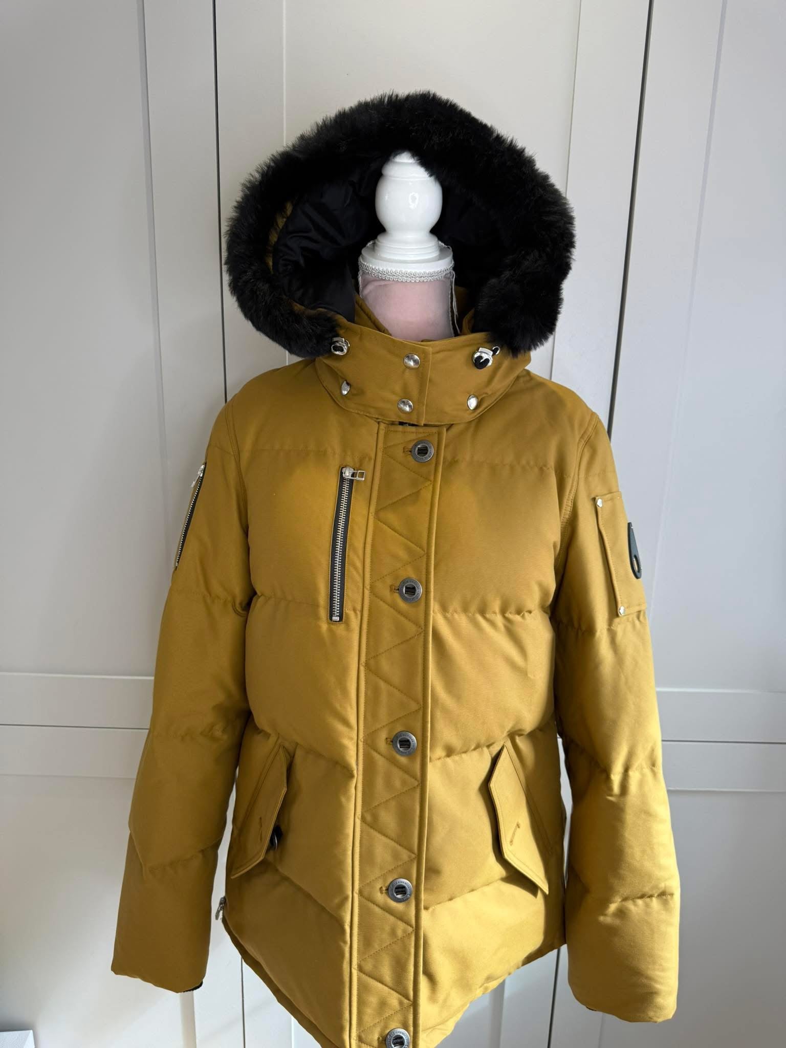 Moose Knuckles - 3Q Cotton Blend Down Puffer Jacket XL