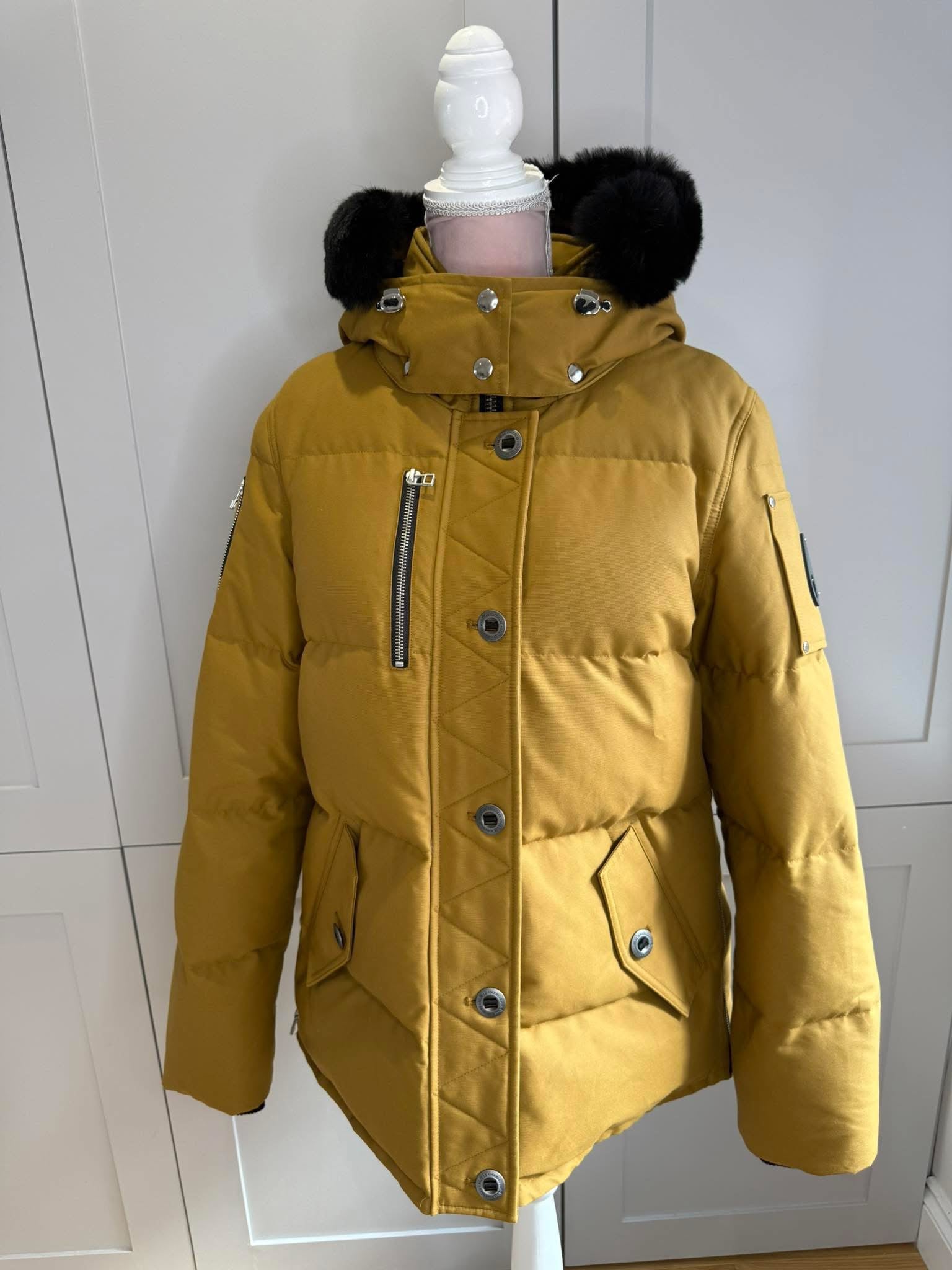 Moose Knuckles - 3Q Cotton Blend Down Puffer Jacket XL