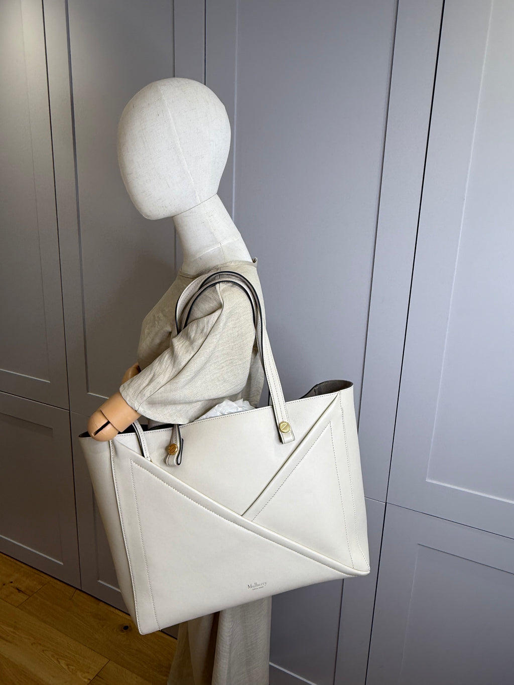 New Mulberry M Zipped Leather Tote Bag in Chalk
