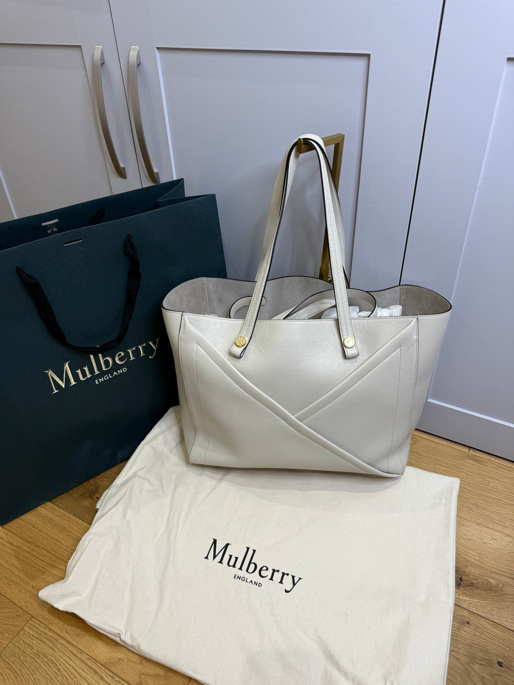 New Mulberry M Zipped Leather Tote Bag in Chalk