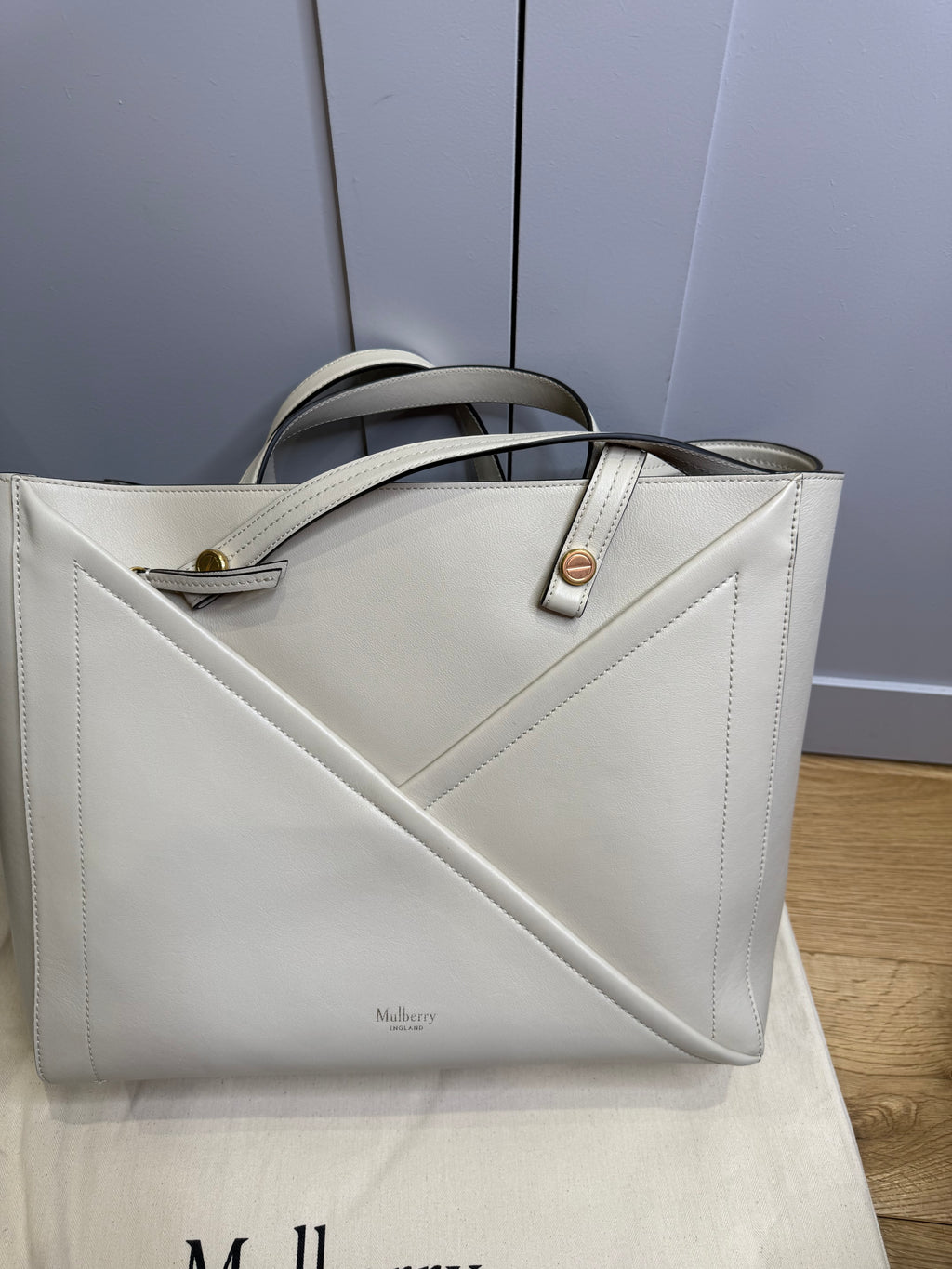 New Mulberry M Zipped Leather Tote Bag in Chalk