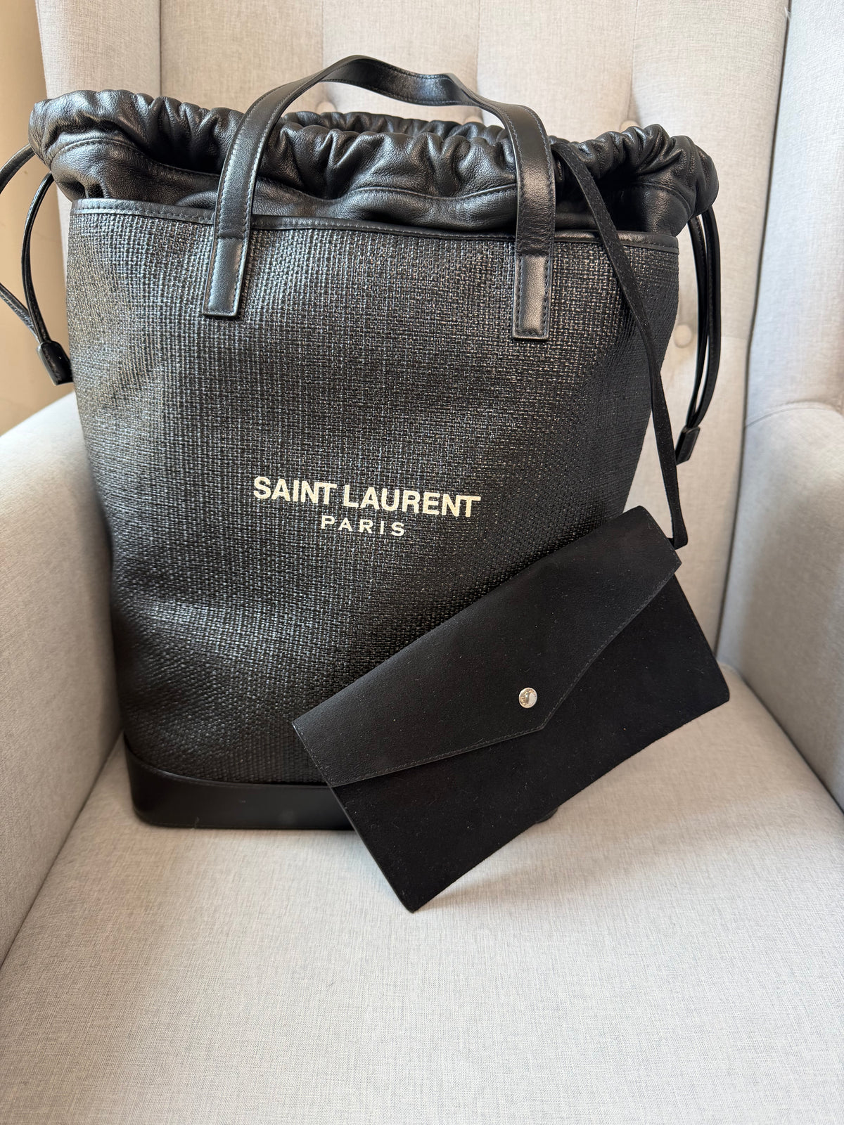 Saint Laurent Teddy Bucket Bag – Black – Very Good Pre-Owned Condition