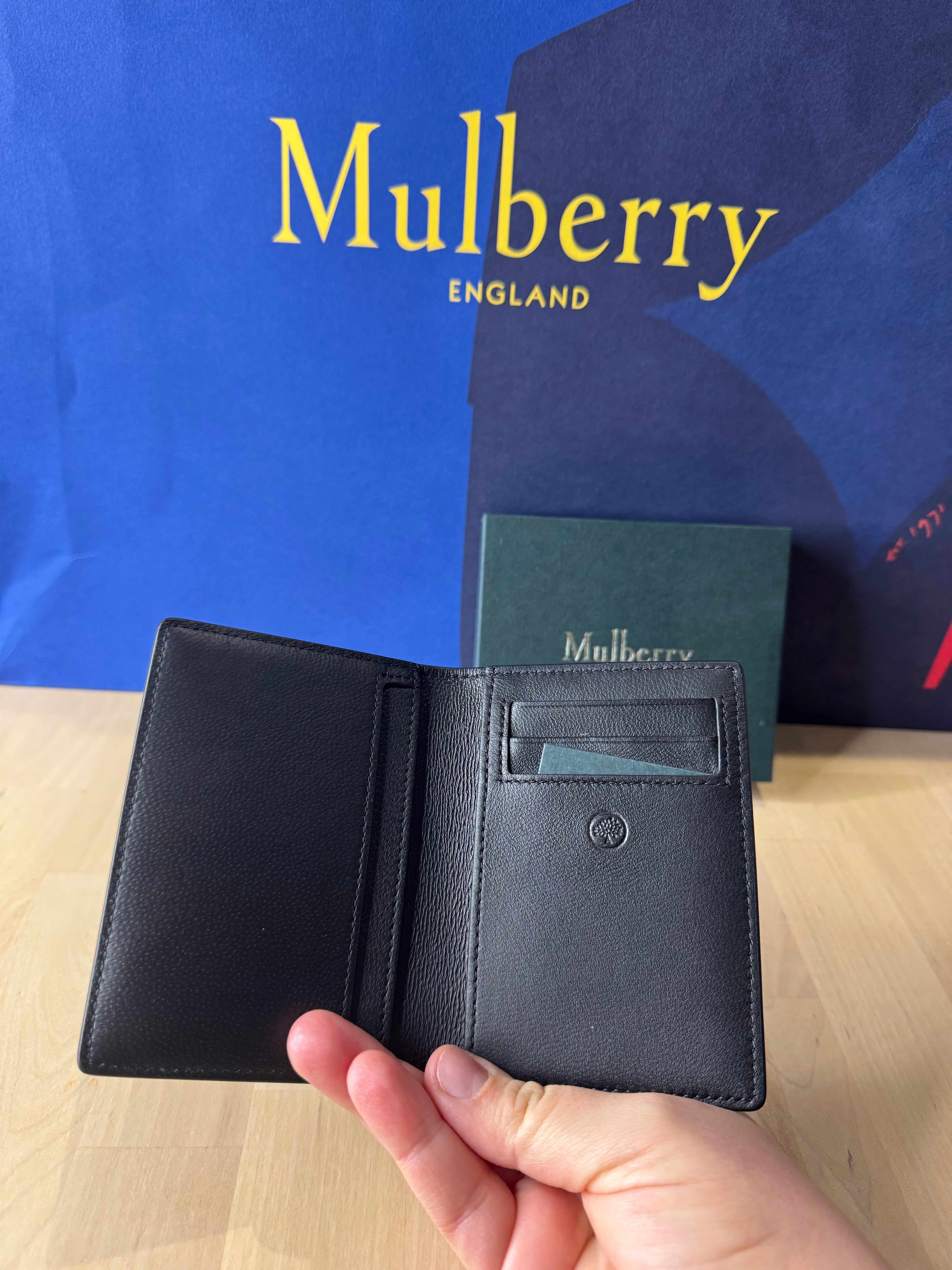 New Mulberry Mens Plaque Card Holder Wallet in Uniform colour
