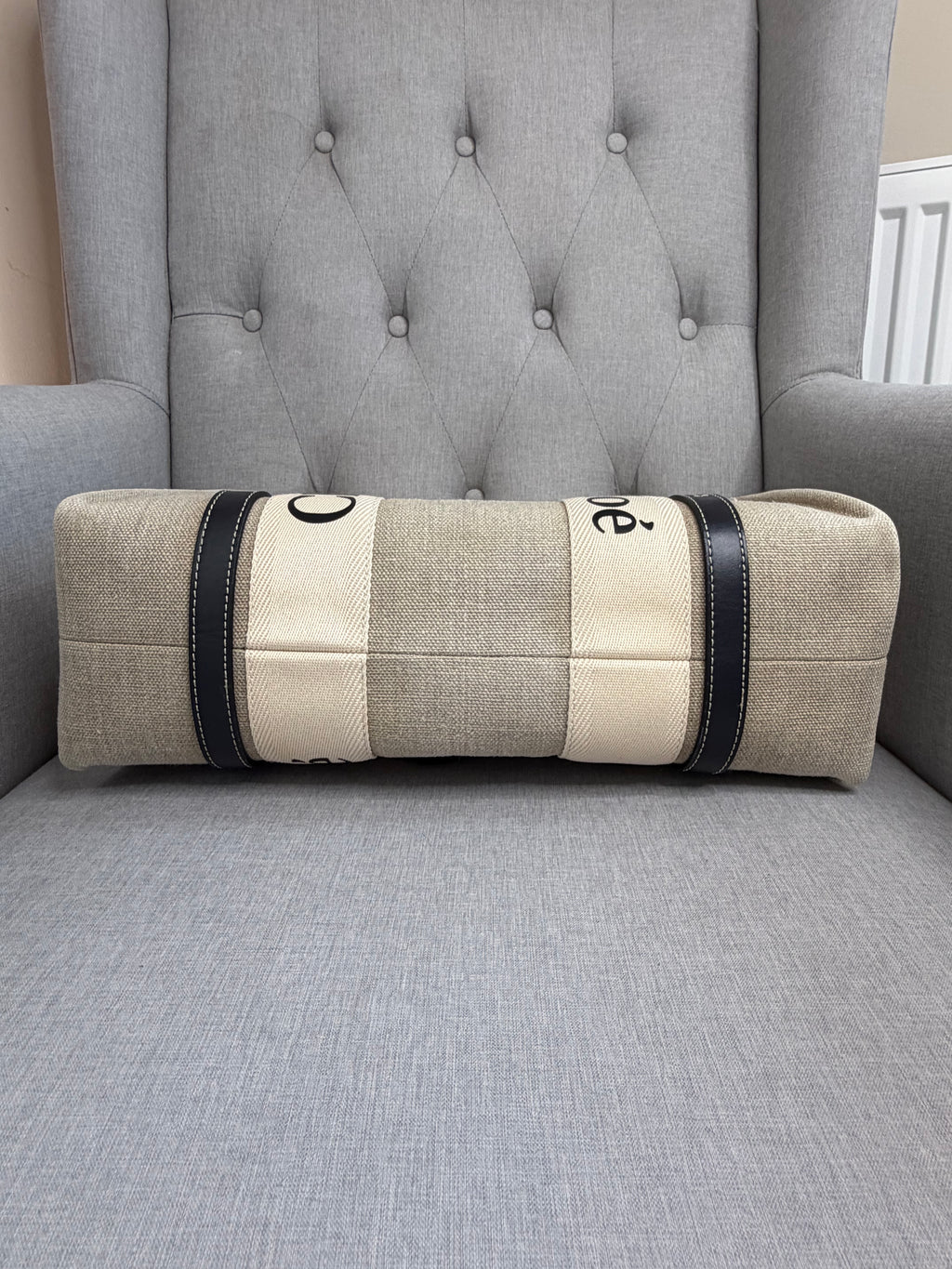 Chloé Woody Tote Bag – Neutral Canvas and Black Leather Trim – Very Good Pre-Owned Condition