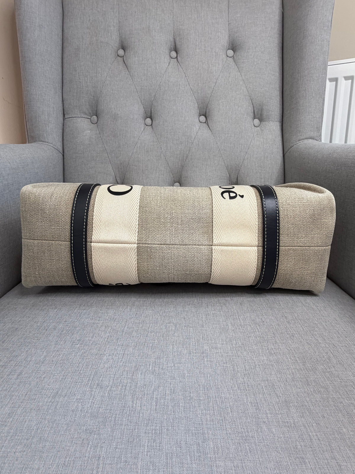 Chloé Woody Tote Bag – Neutral Canvas and Black Leather Trim – Very Good Pre-Owned Condition