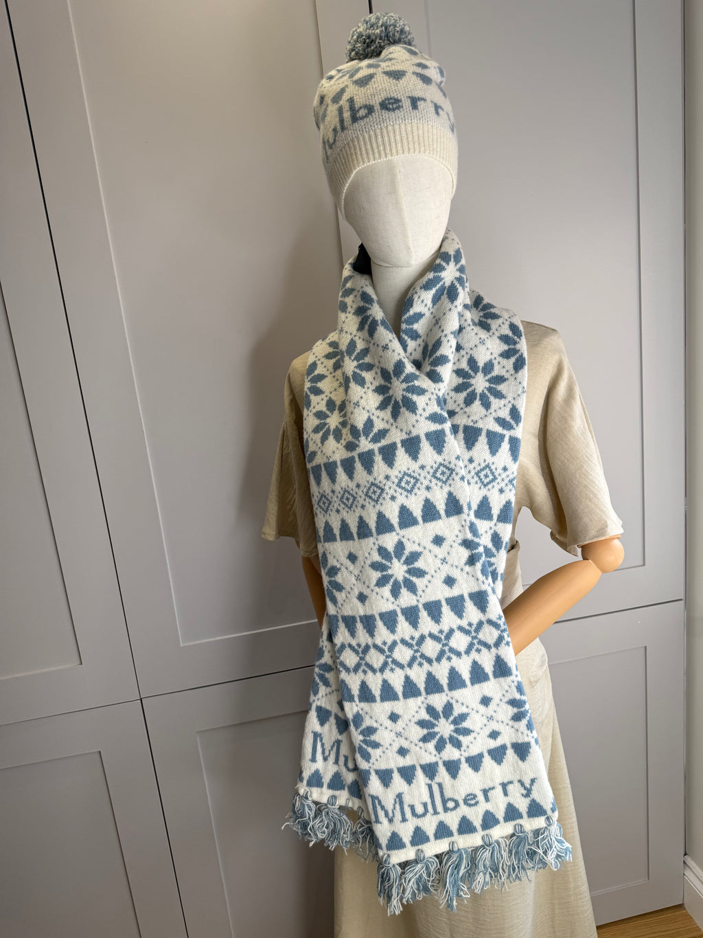 Mulberry Fairisle Beanie and Knitted Scarf Set in Poplin Blue and Ecru