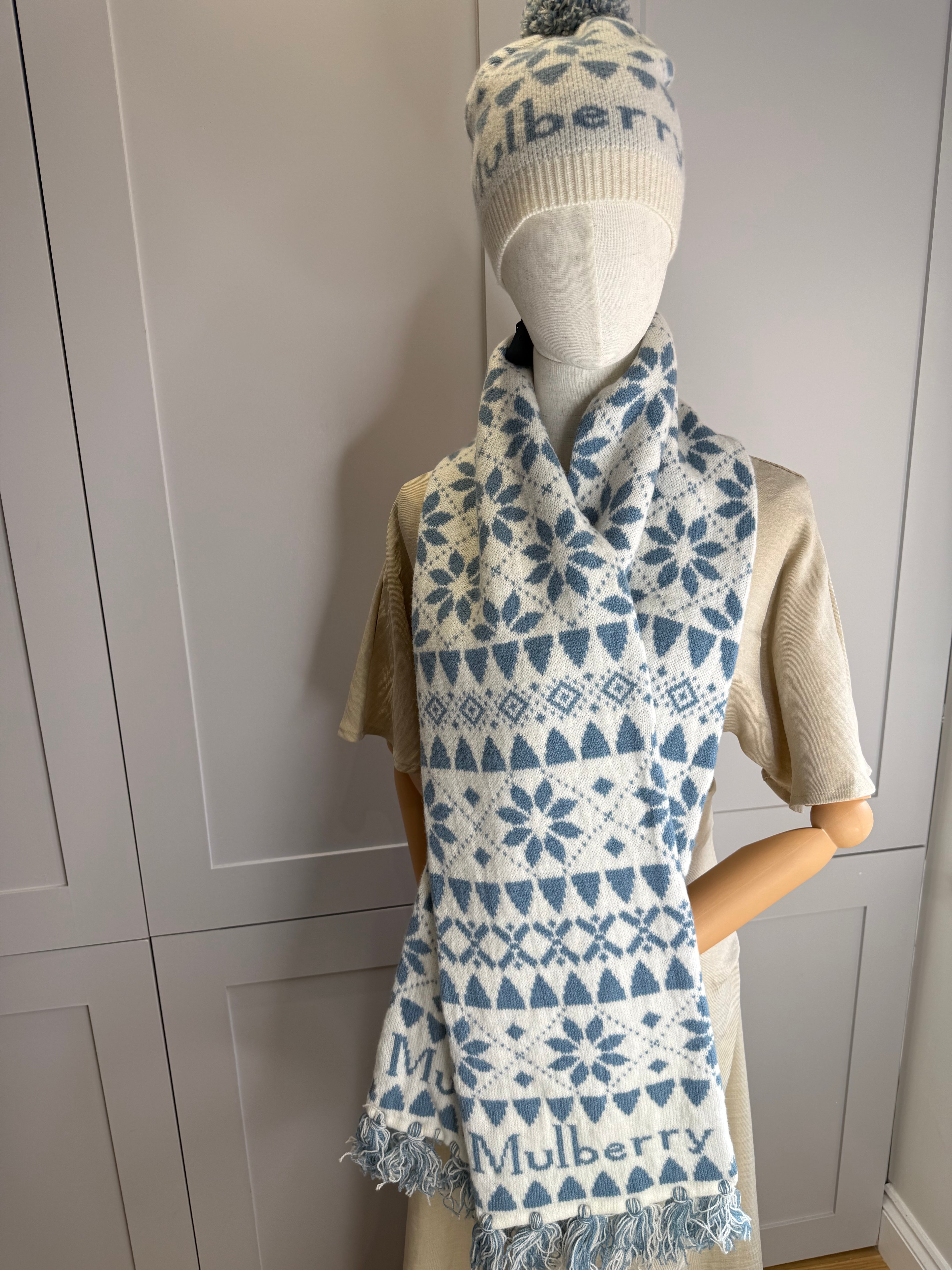 Mulberry Fairisle Beanie and Knitted Scarf Set in Poplin Blue and Ecru