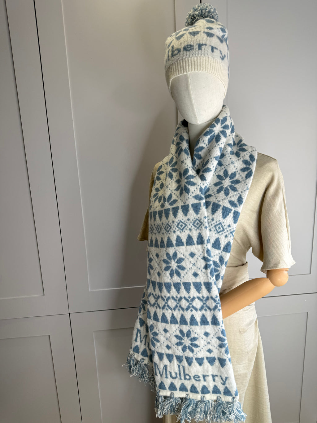 Mulberry Fairisle Beanie and Knitted Scarf Set in Poplin Blue and Ecru