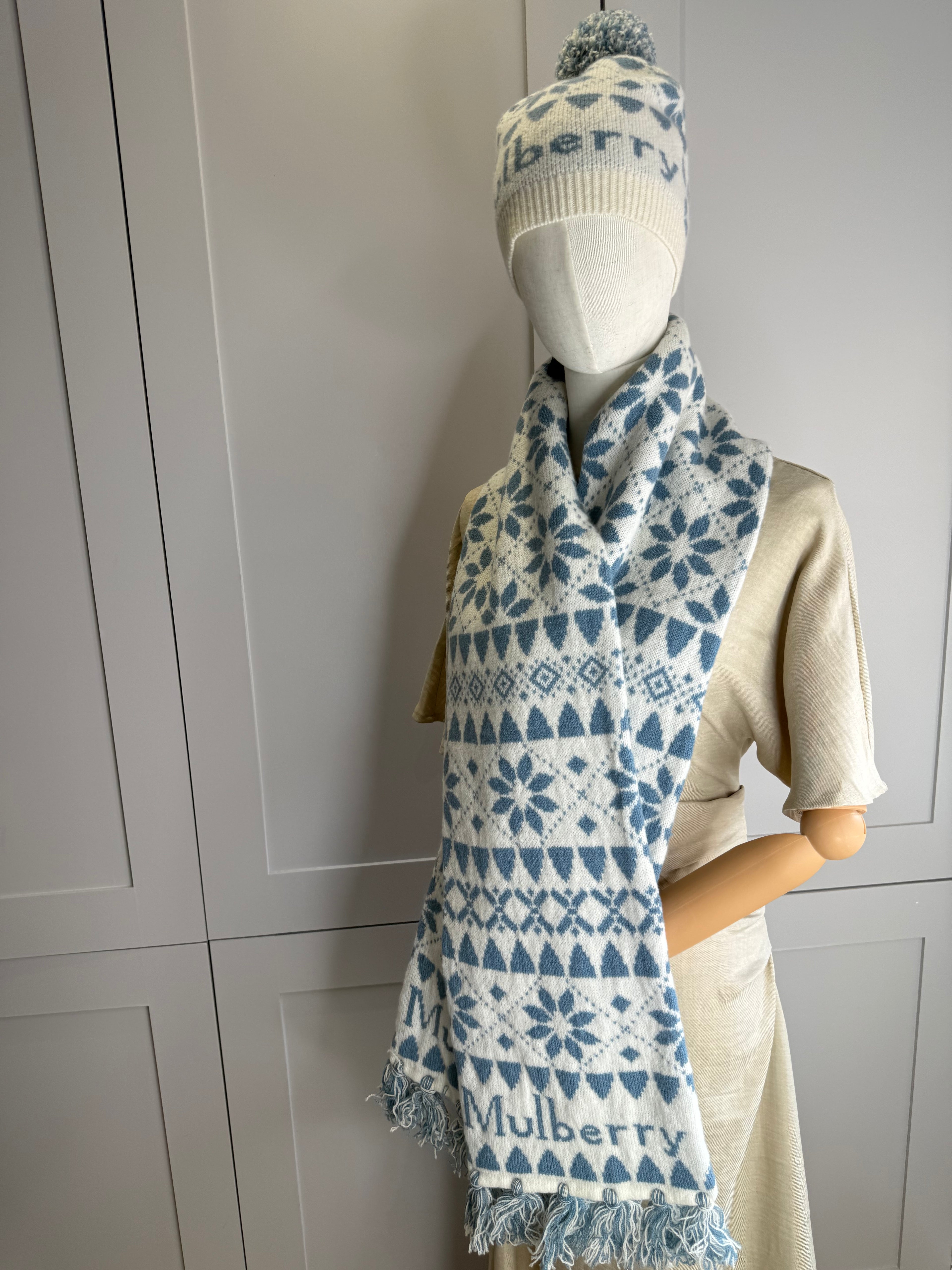 Mulberry Fairisle Beanie and Knitted Scarf Set in Poplin Blue and Ecru