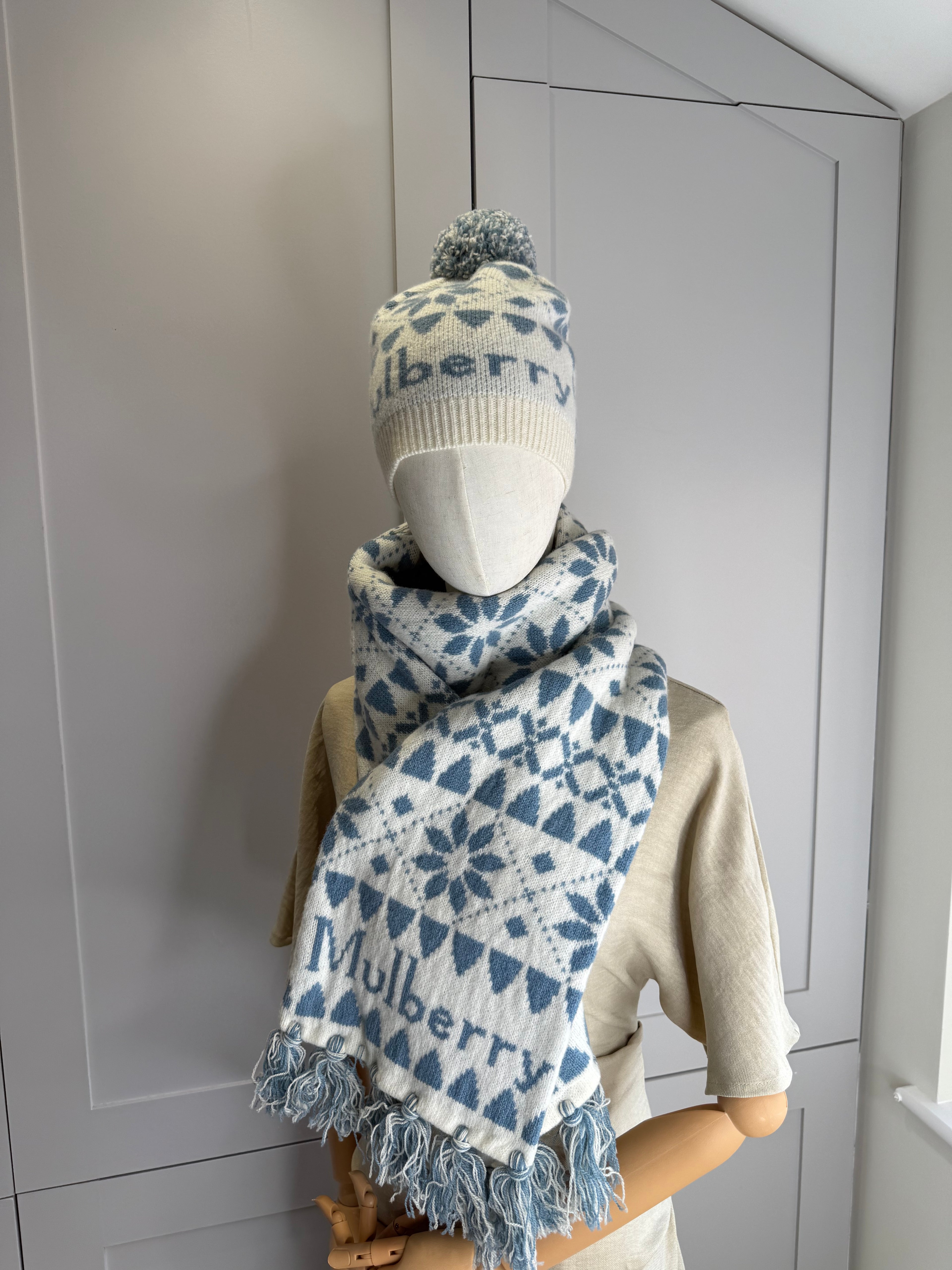 Mulberry Fairisle Beanie and Knitted Scarf Set in Poplin Blue and Ecru