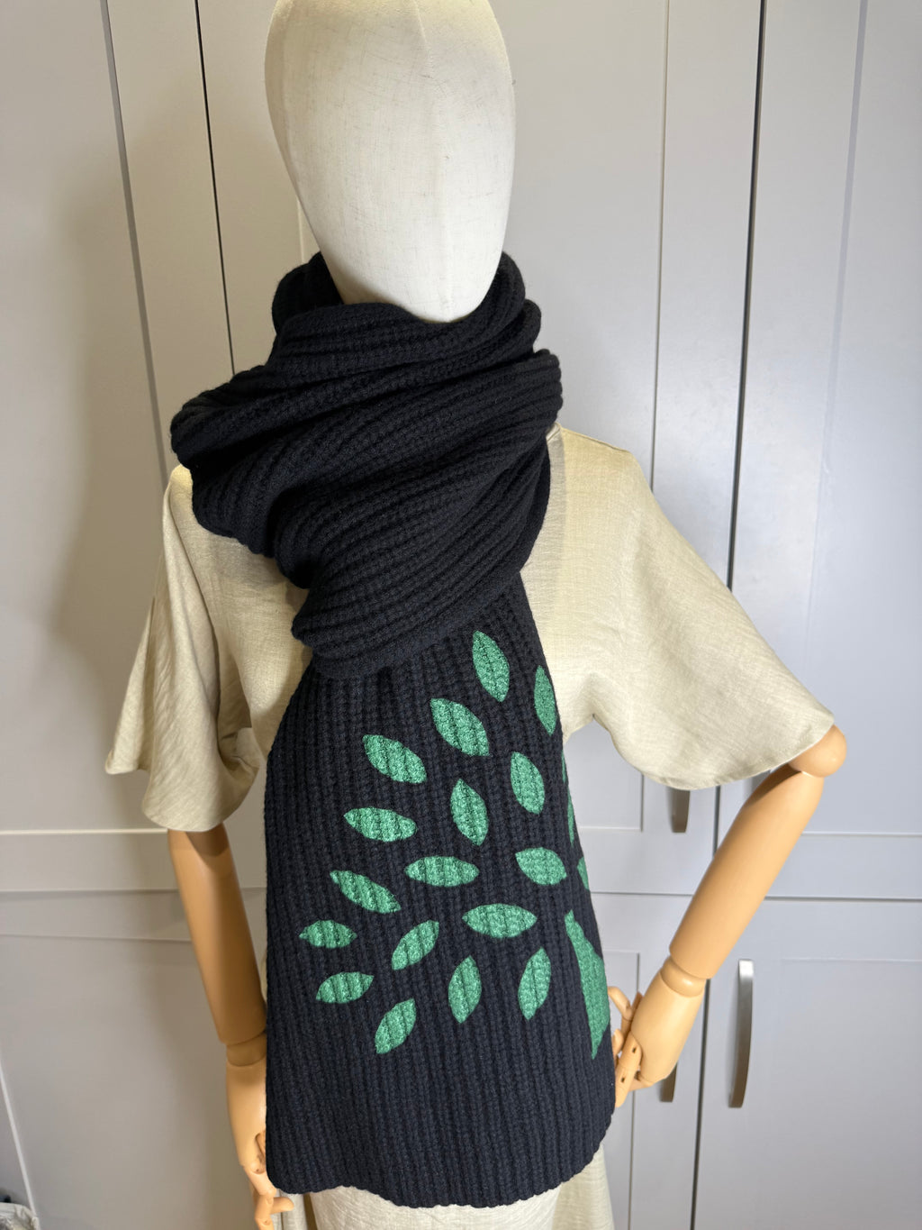 Mulberry Lambswool Tree Knitted Scarf In Black and Green