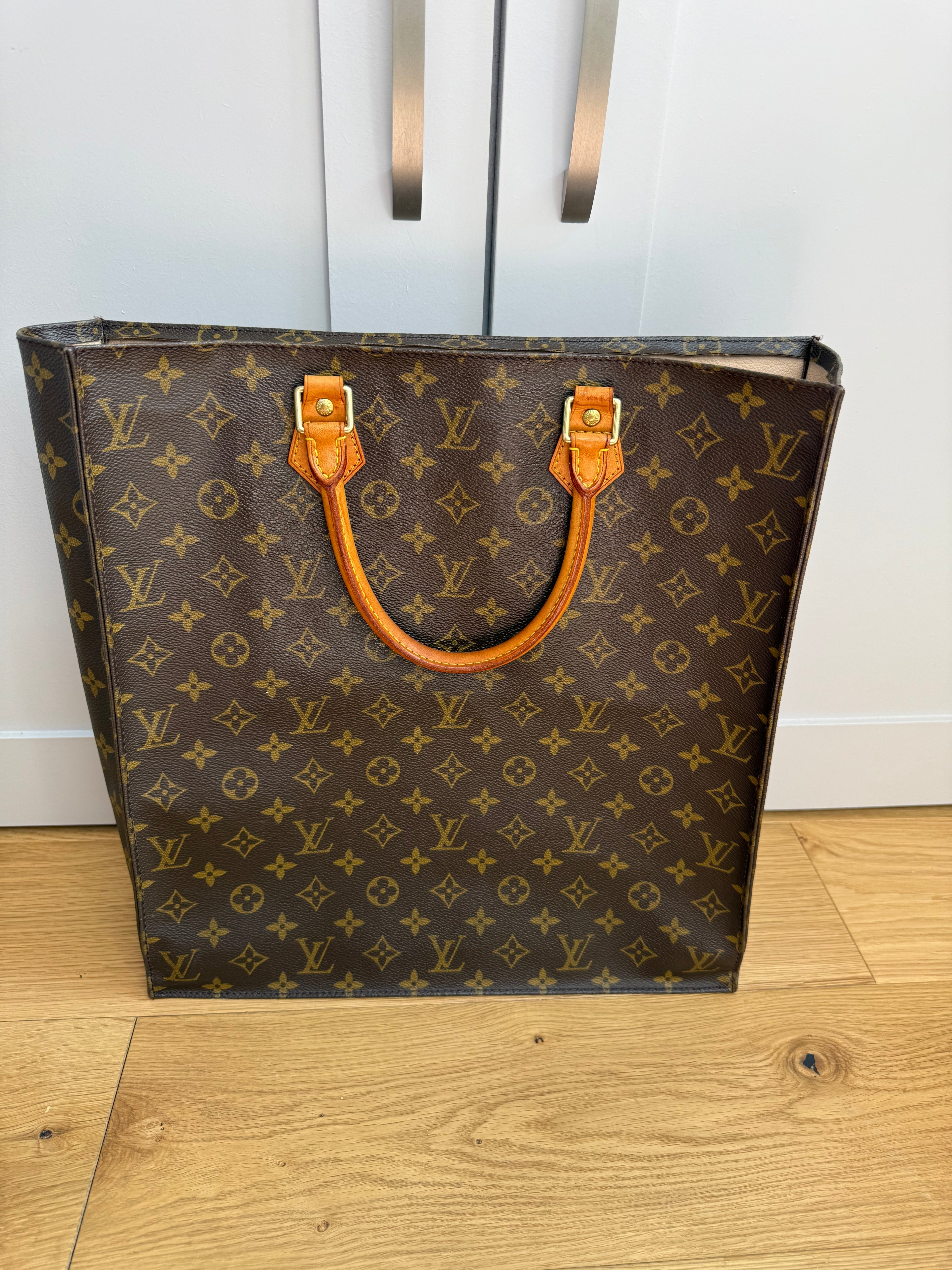 Pre-Loved Vintage Louis Vuitton Sac Plat Tote Bag  in Monogram Canvas